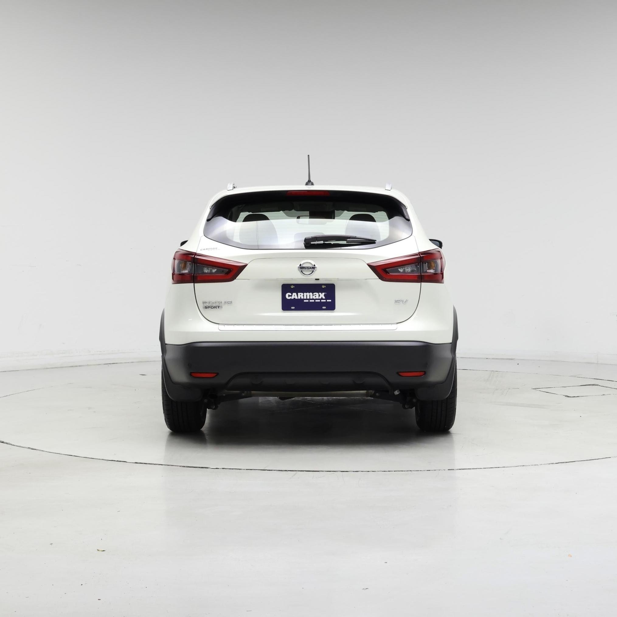 Thumbnail: 2021 Nissan Rogue Sport - 6