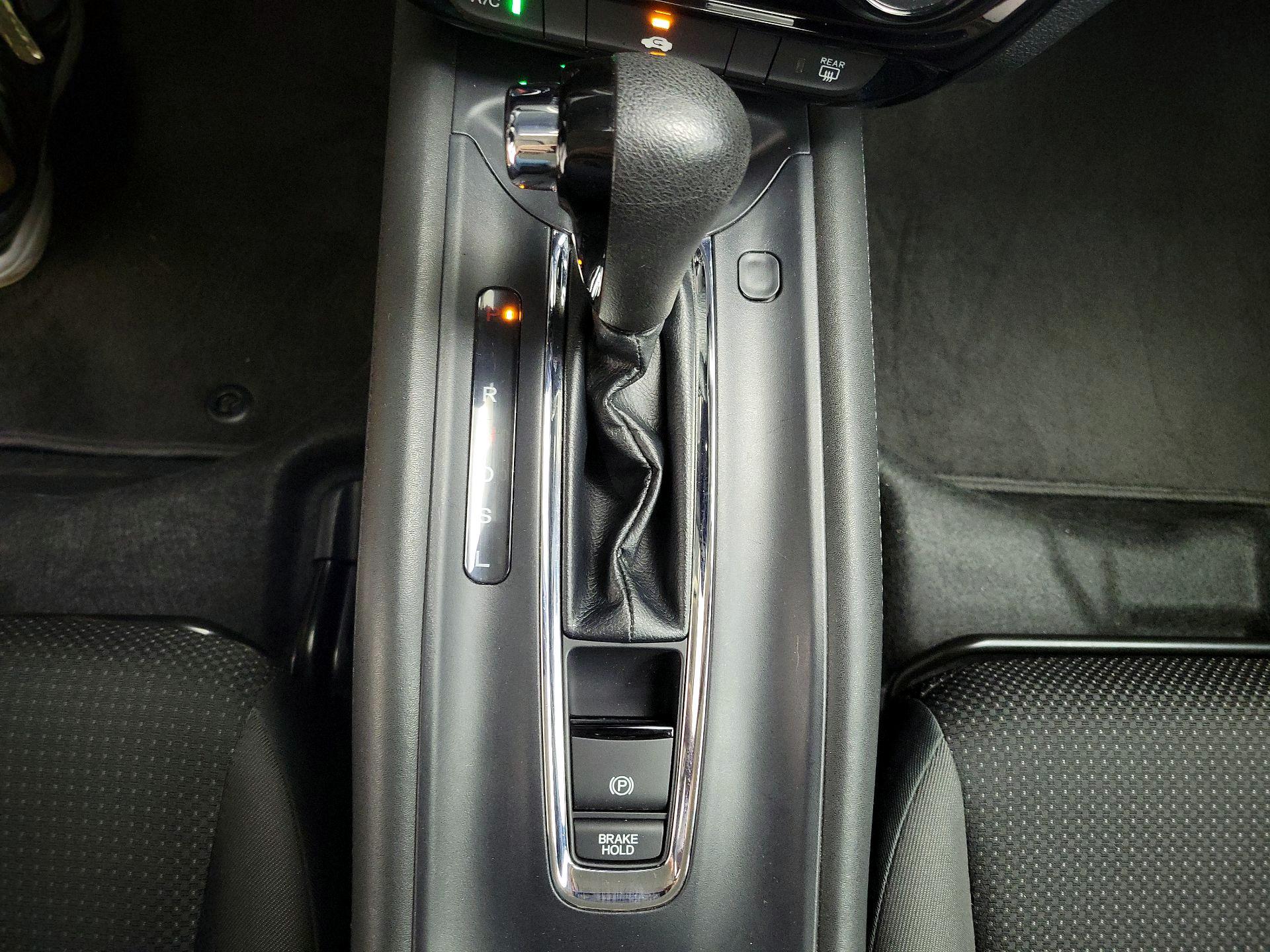 Thumbnail: 2021 Honda HR-V - 17