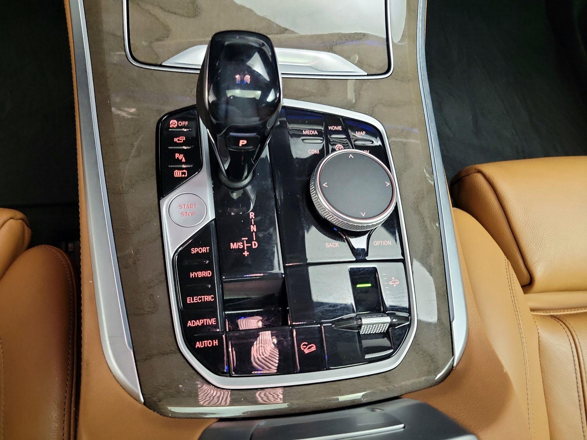 Thumbnail: 2021 BMW X5 - 18