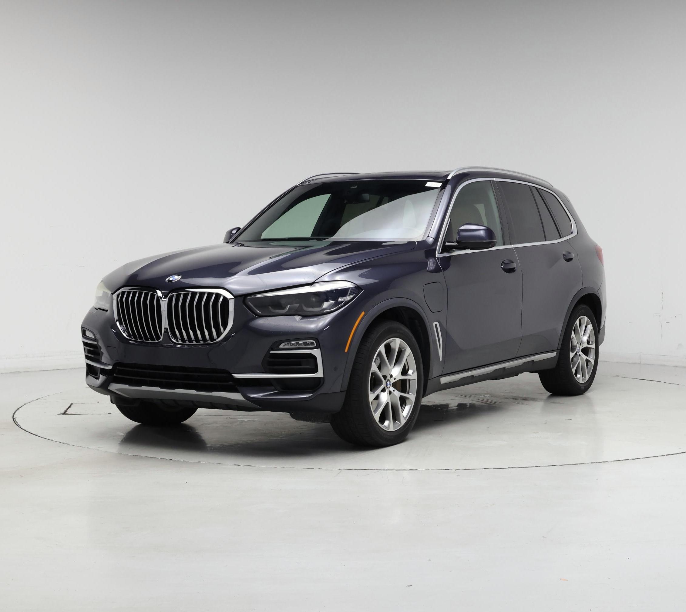 Thumbnail: 2021 BMW X5 - 4