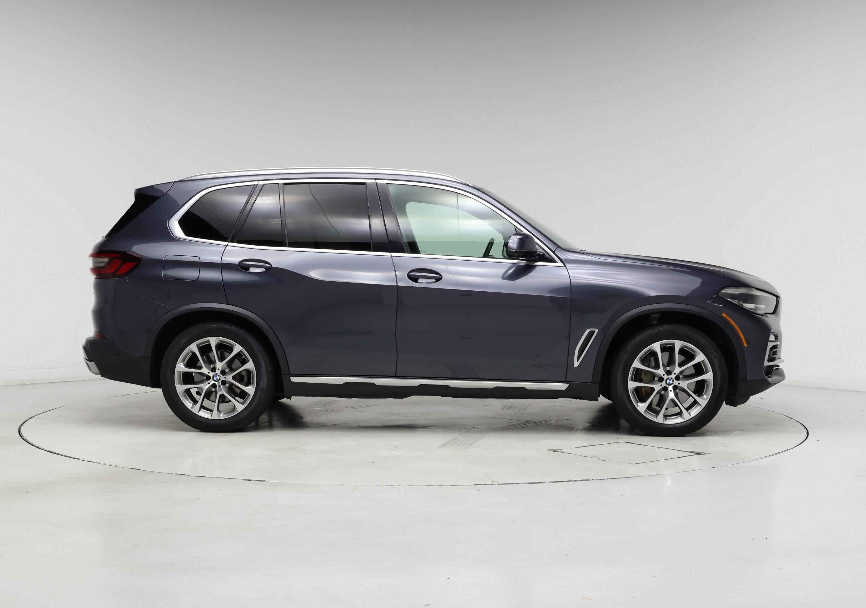 Thumbnail: 2021 BMW X5 - 7