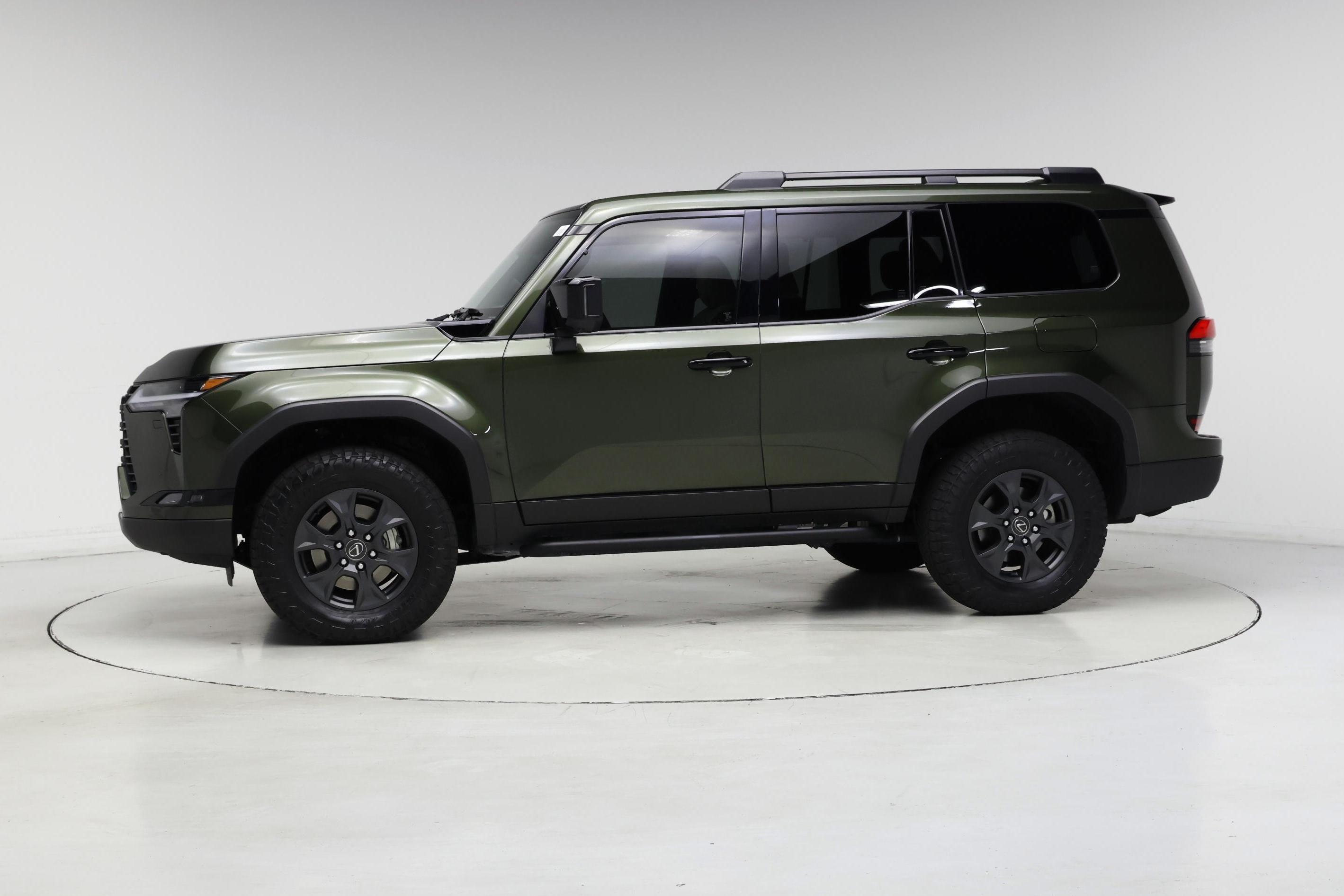 Thumbnail: 2024 Lexus GX - 3