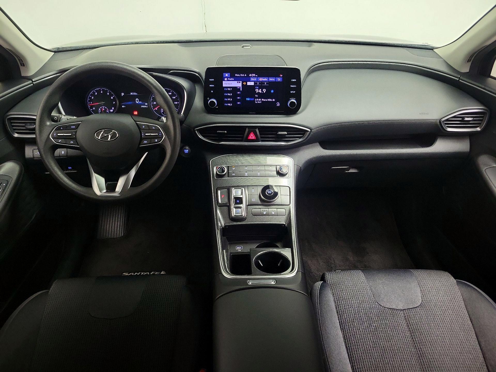 Thumbnail: 2022 Hyundai Santa Fe - 9