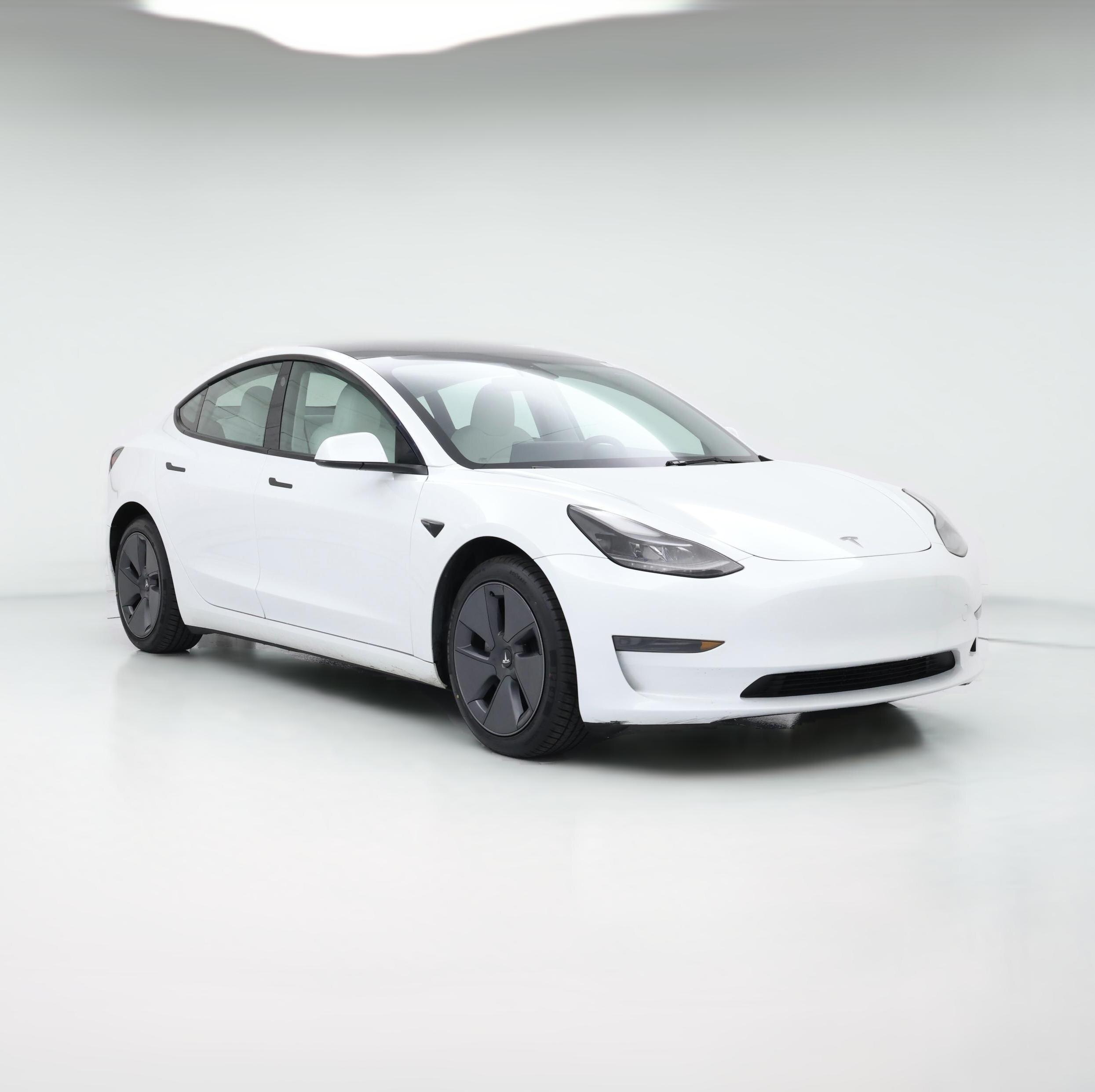 Thumbnail: 2023 Tesla Model 3 - 1
