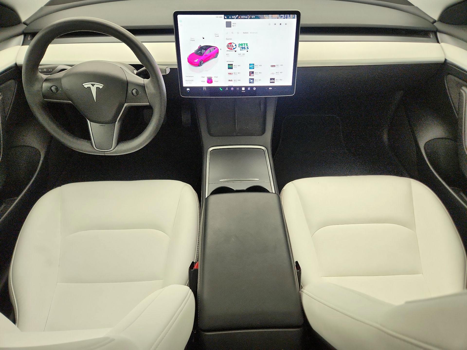 Thumbnail: 2023 Tesla Model 3 - 9