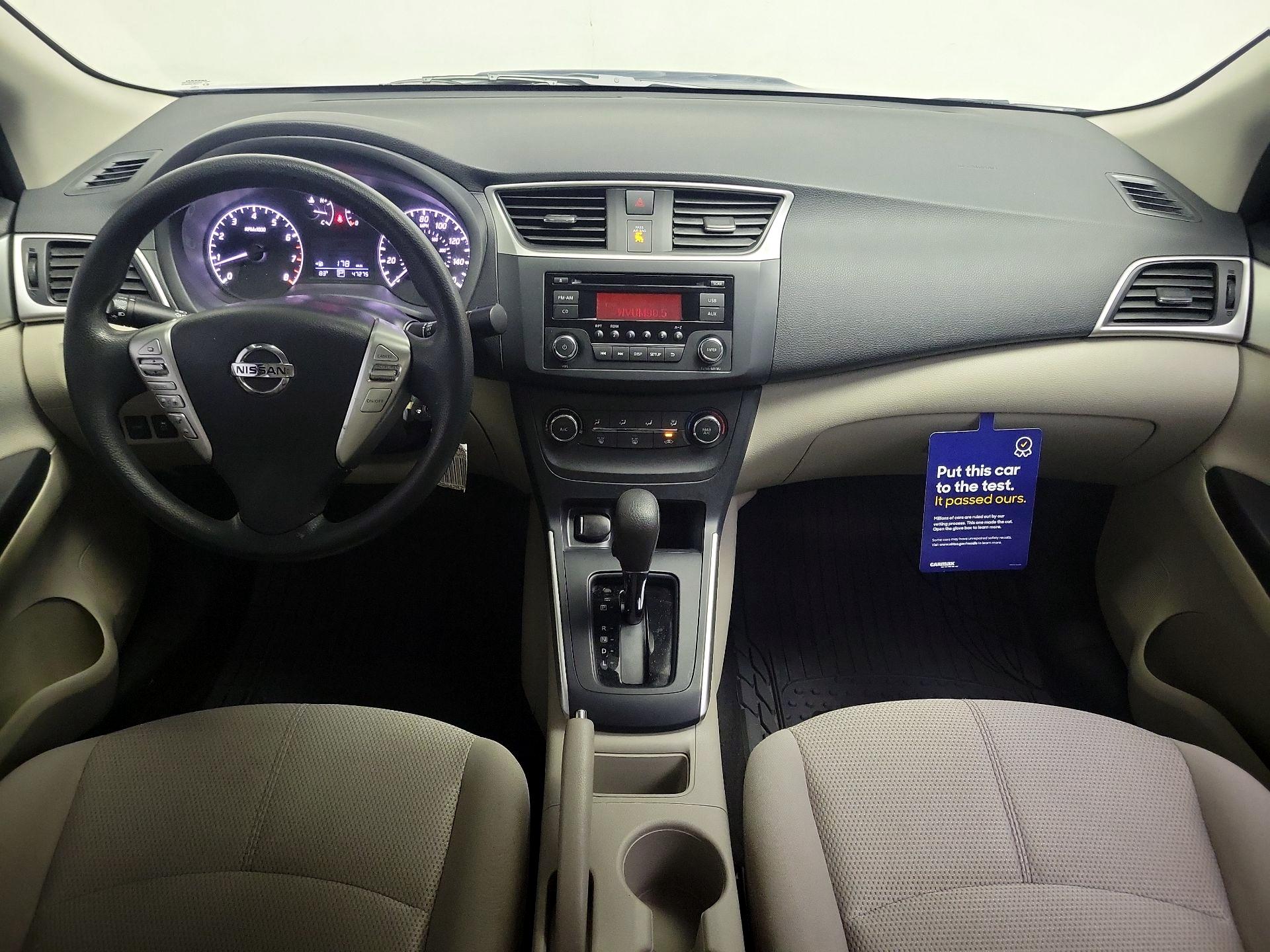 Thumbnail: 2017 Nissan Sentra - 9