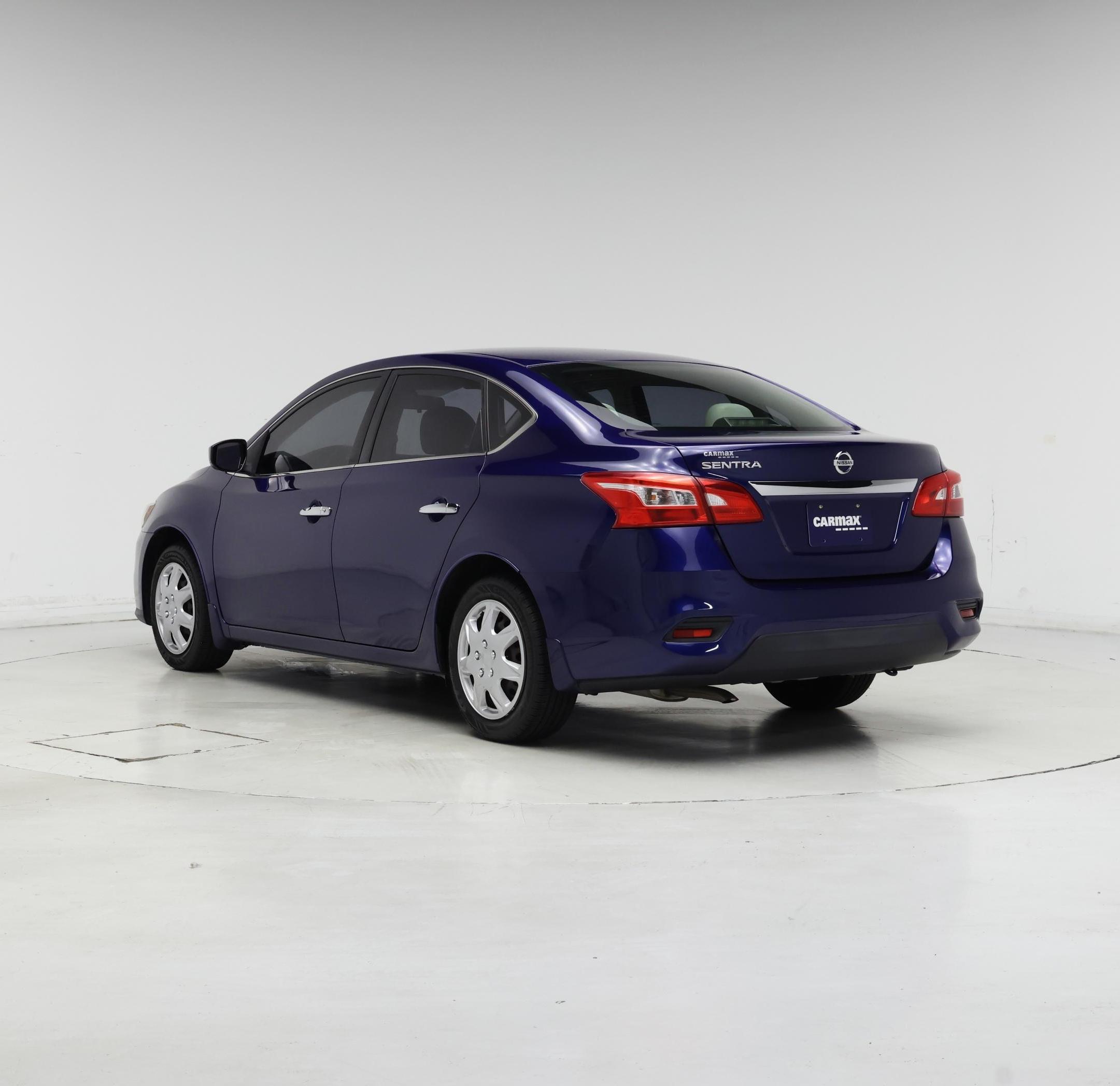 Thumbnail: 2017 Nissan Sentra - 2