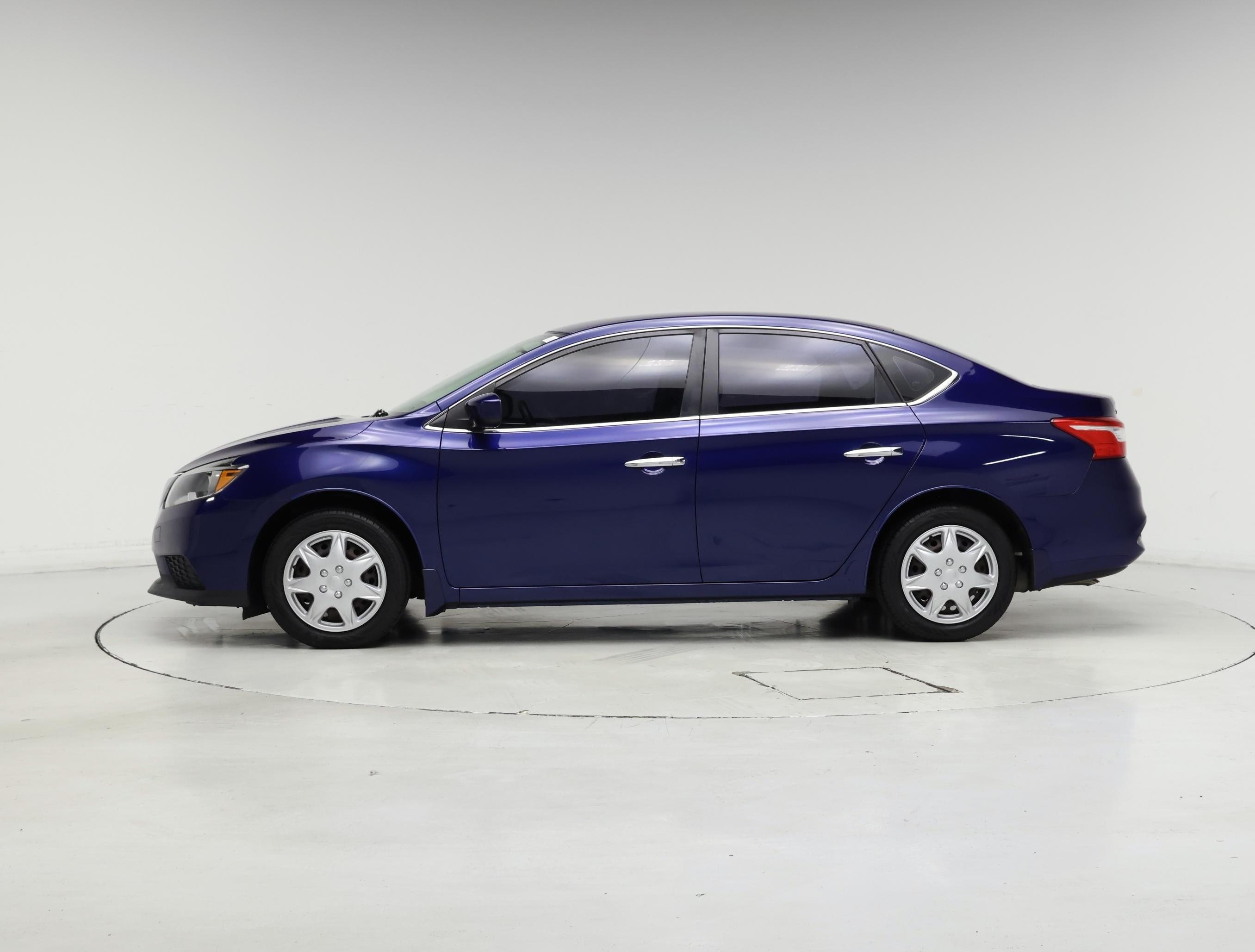 Thumbnail: 2017 Nissan Sentra - 3