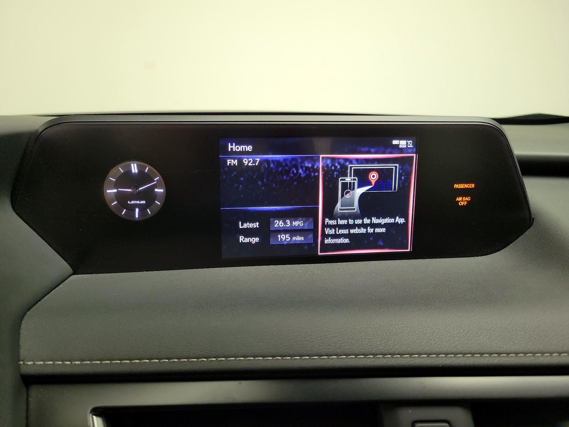 Thumbnail: 2022 Lexus UX - 14