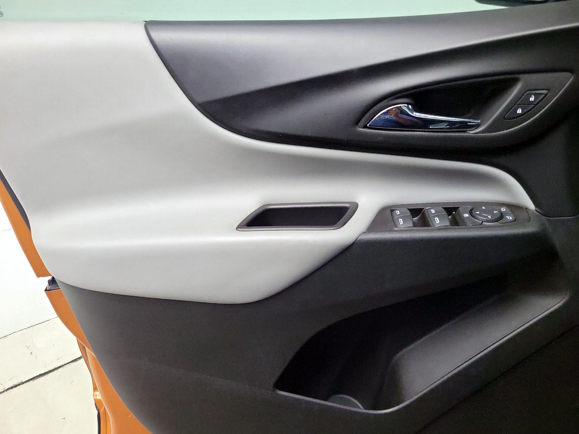 Thumbnail: 2019 Chevrolet Equinox - 12