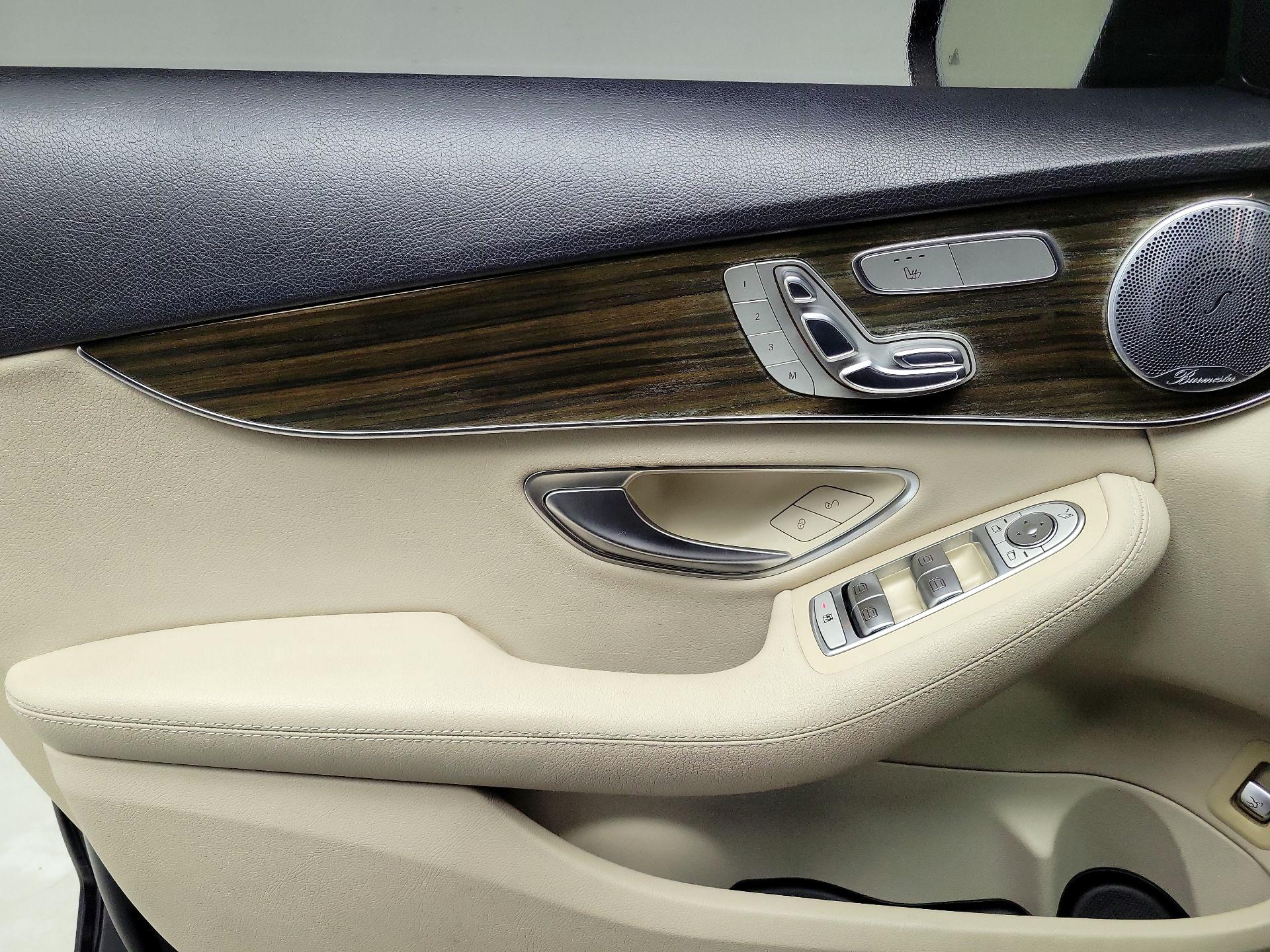 Thumbnail: 2018 Mercedes-Benz C-Class - 12
