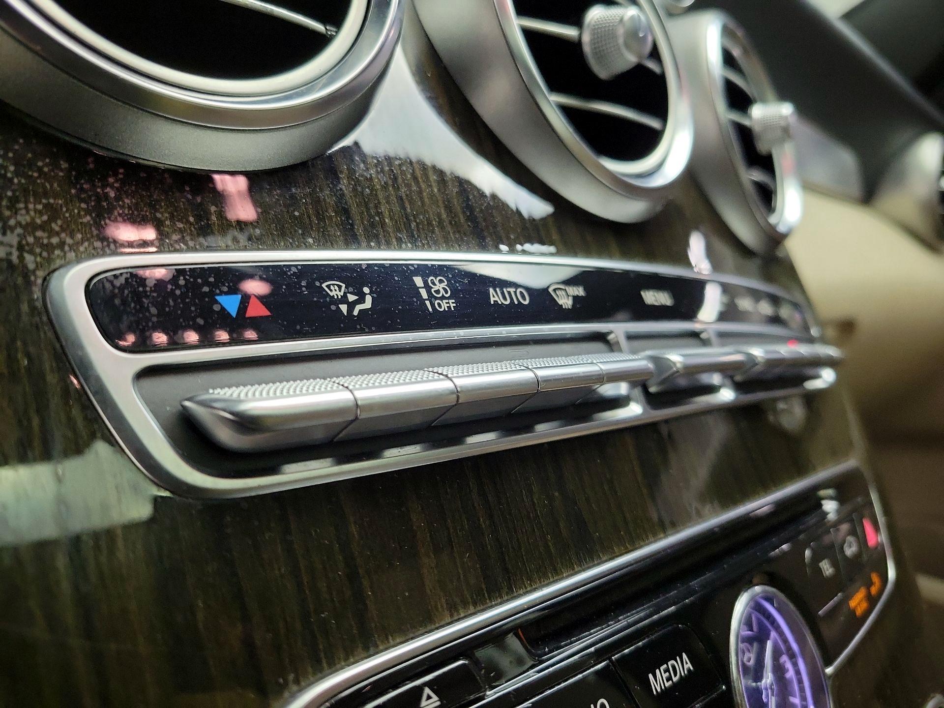 Thumbnail: 2018 Mercedes-Benz C-Class - 17
