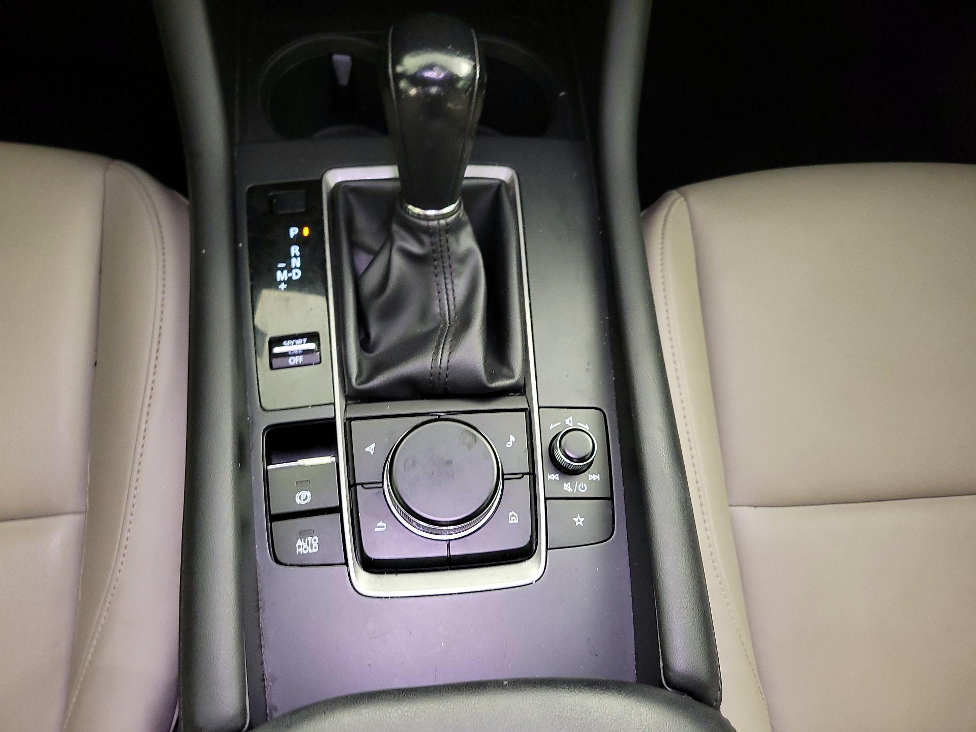 Thumbnail: 2020 Mazda Mazda3 - 17