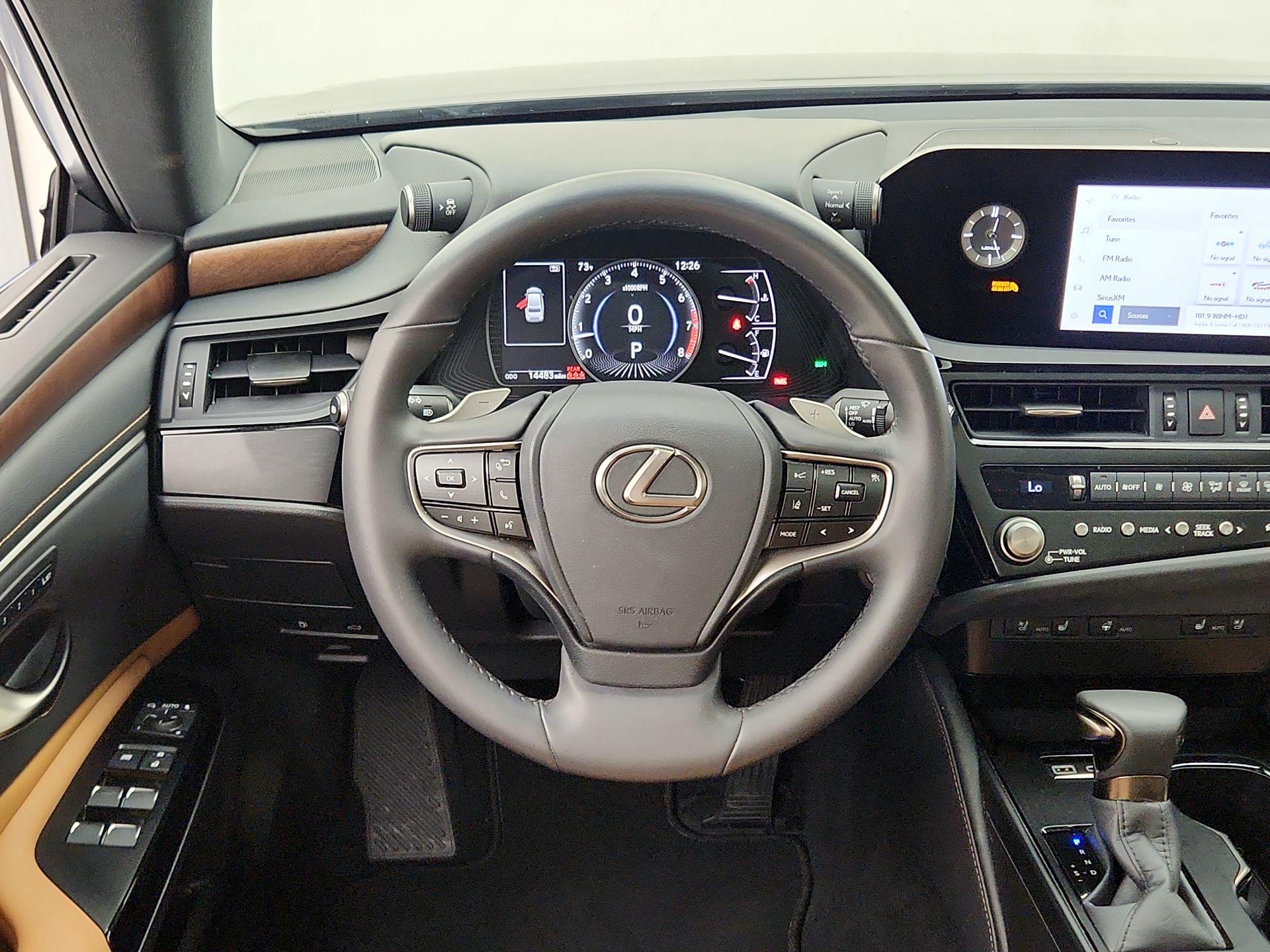 Thumbnail: 2024 Lexus ES - 10
