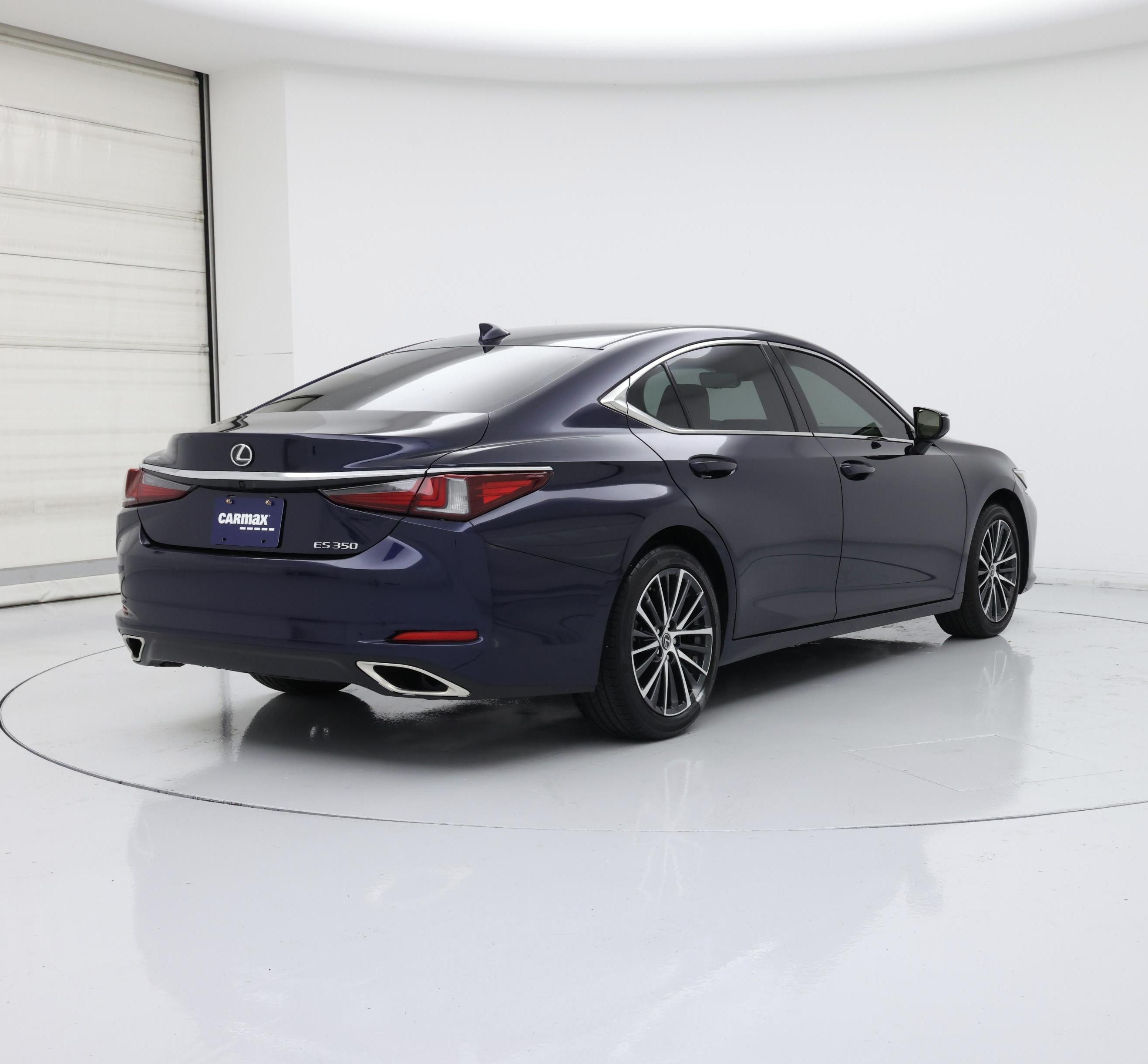 Thumbnail: 2024 Lexus ES - 8