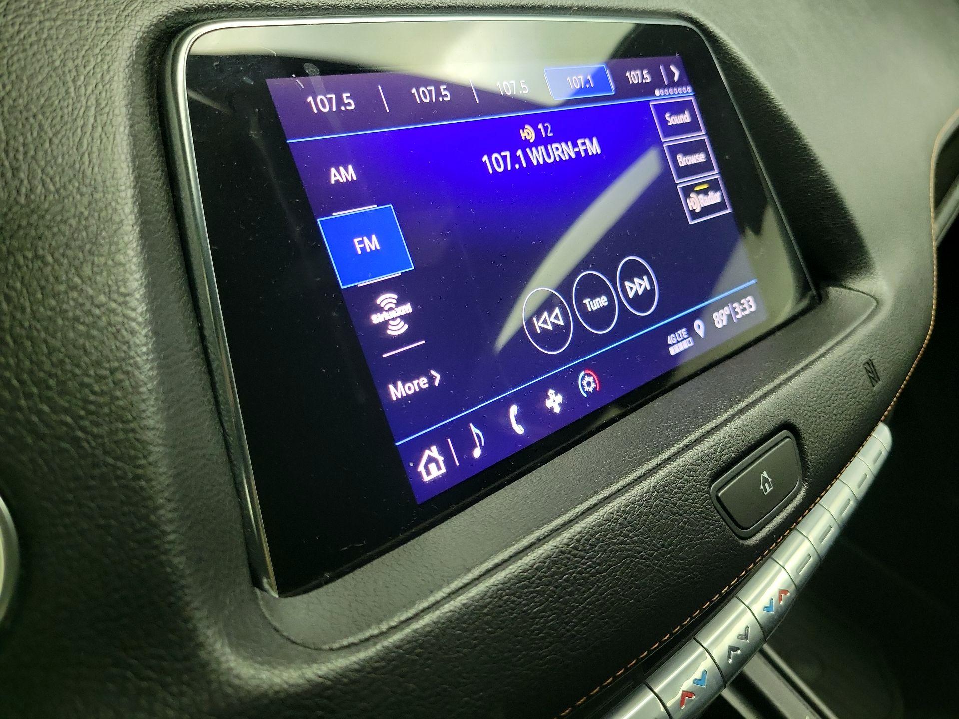 Thumbnail: 2019 Cadillac XT4 - 15