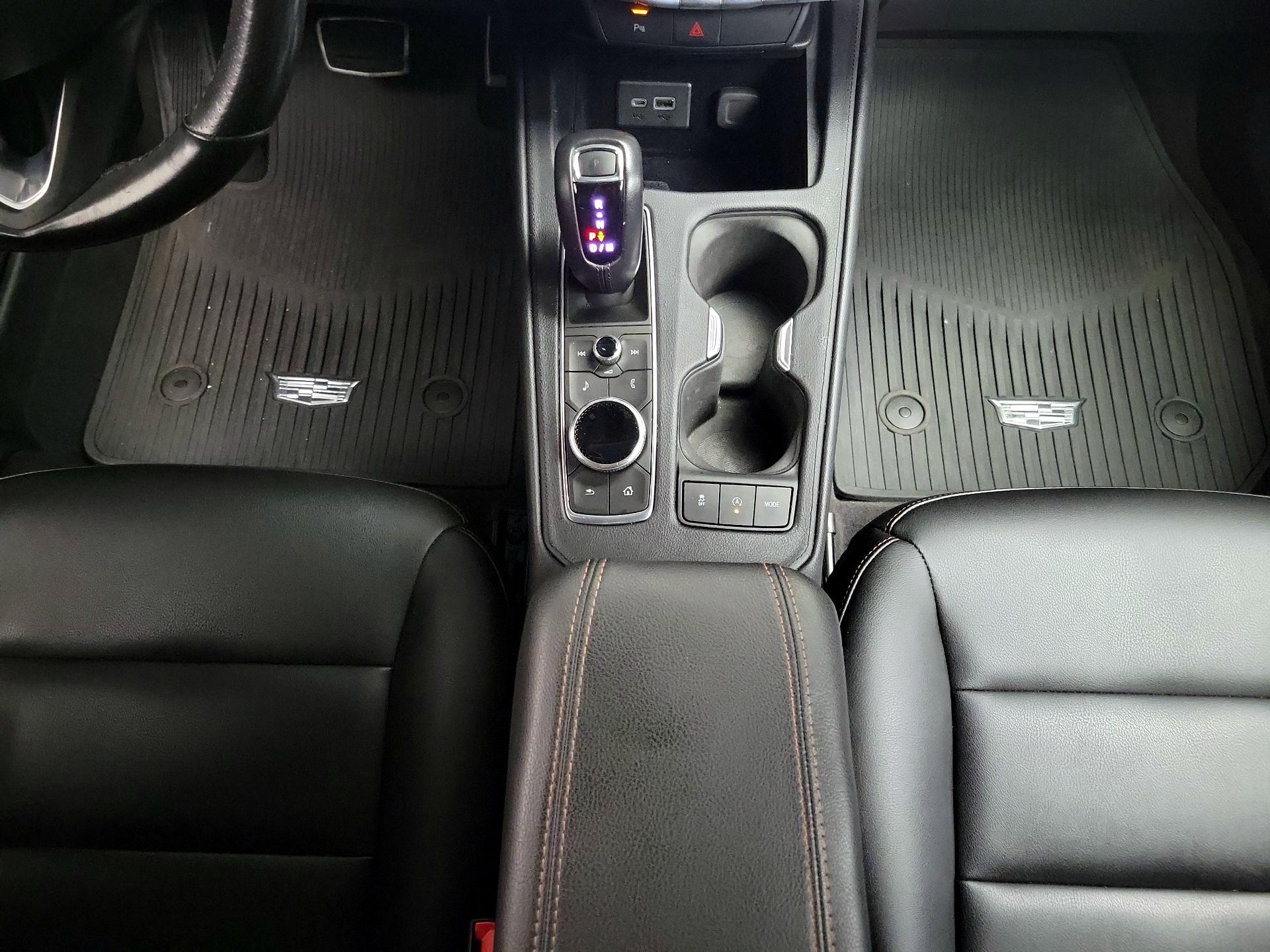 Thumbnail: 2019 Cadillac XT4 - 17