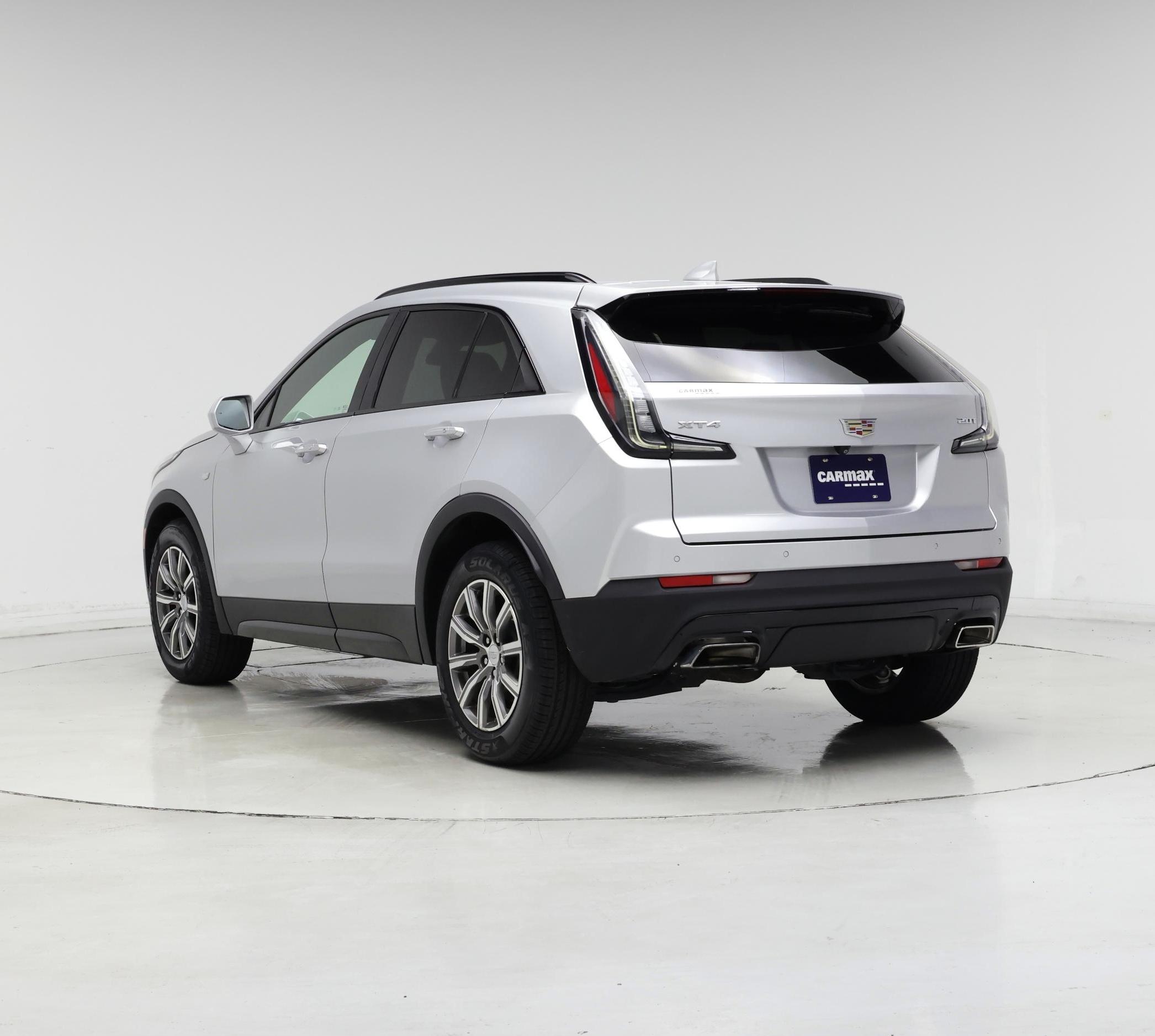 Thumbnail: 2019 Cadillac XT4 - 2