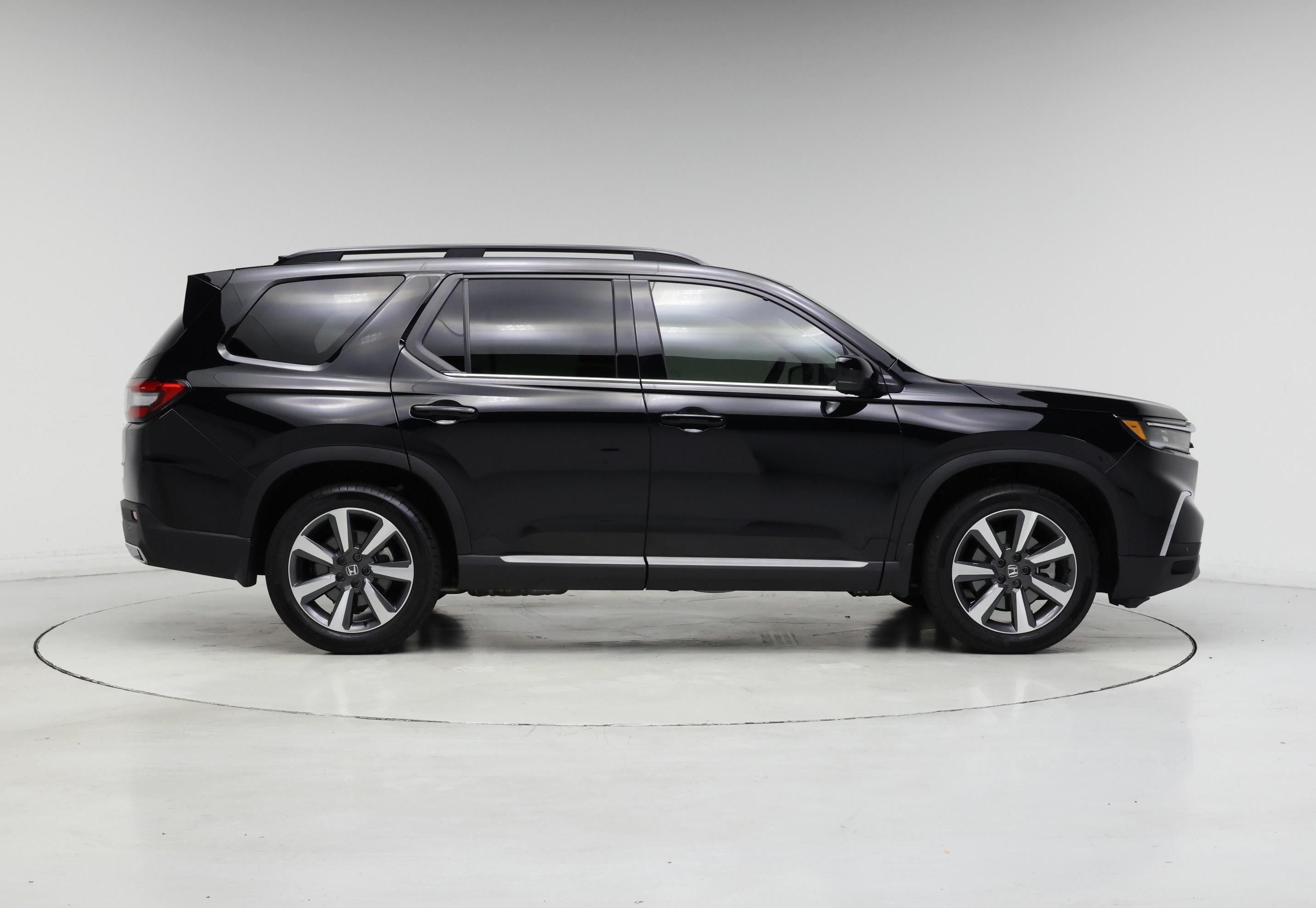 Thumbnail: 2025 Honda Pilot - 7
