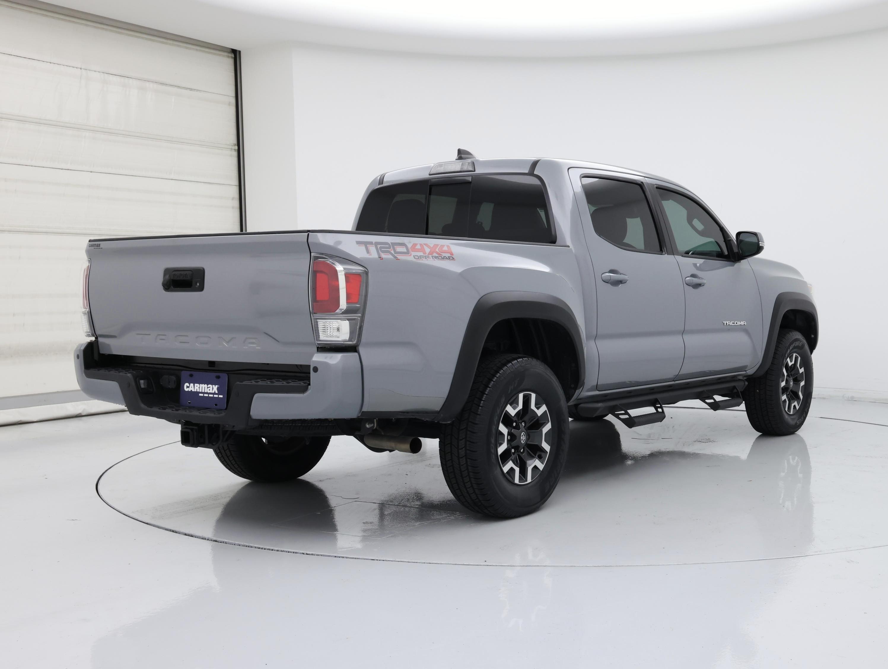 Thumbnail: 2021 Toyota Tacoma - 8
