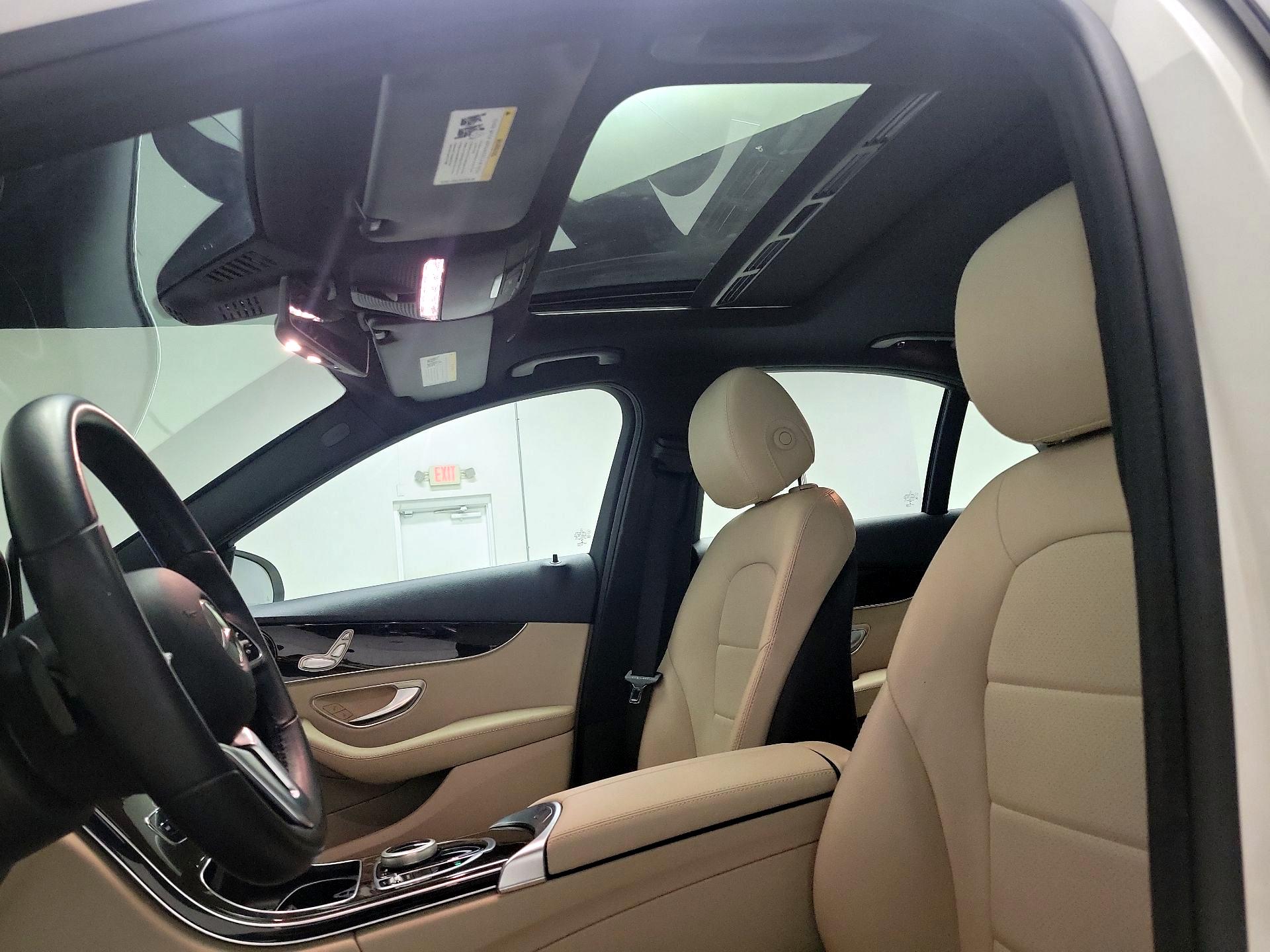 Thumbnail: 2019 Mercedes-Benz C-Class - 19