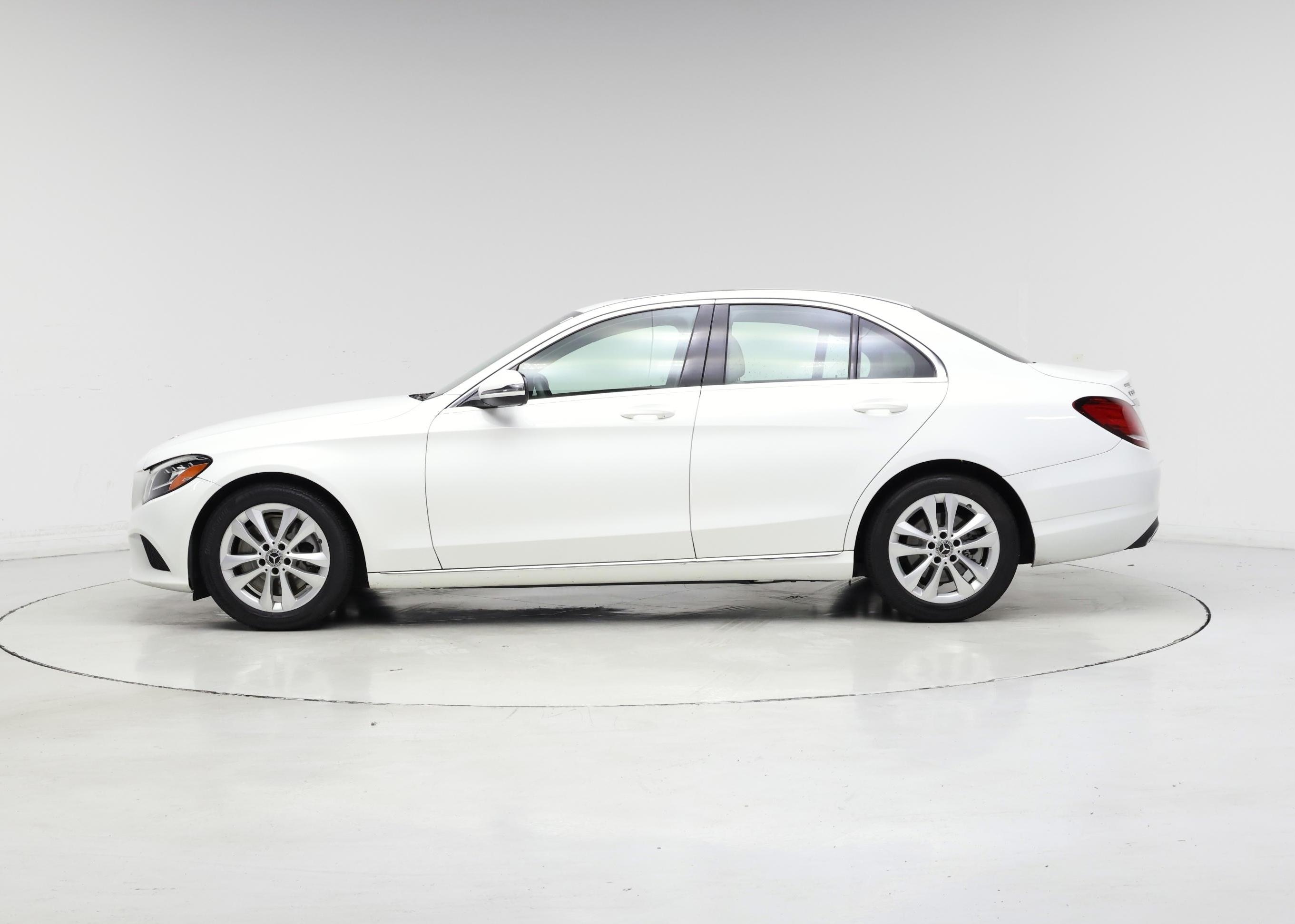 Thumbnail: 2019 Mercedes-Benz C-Class - 3