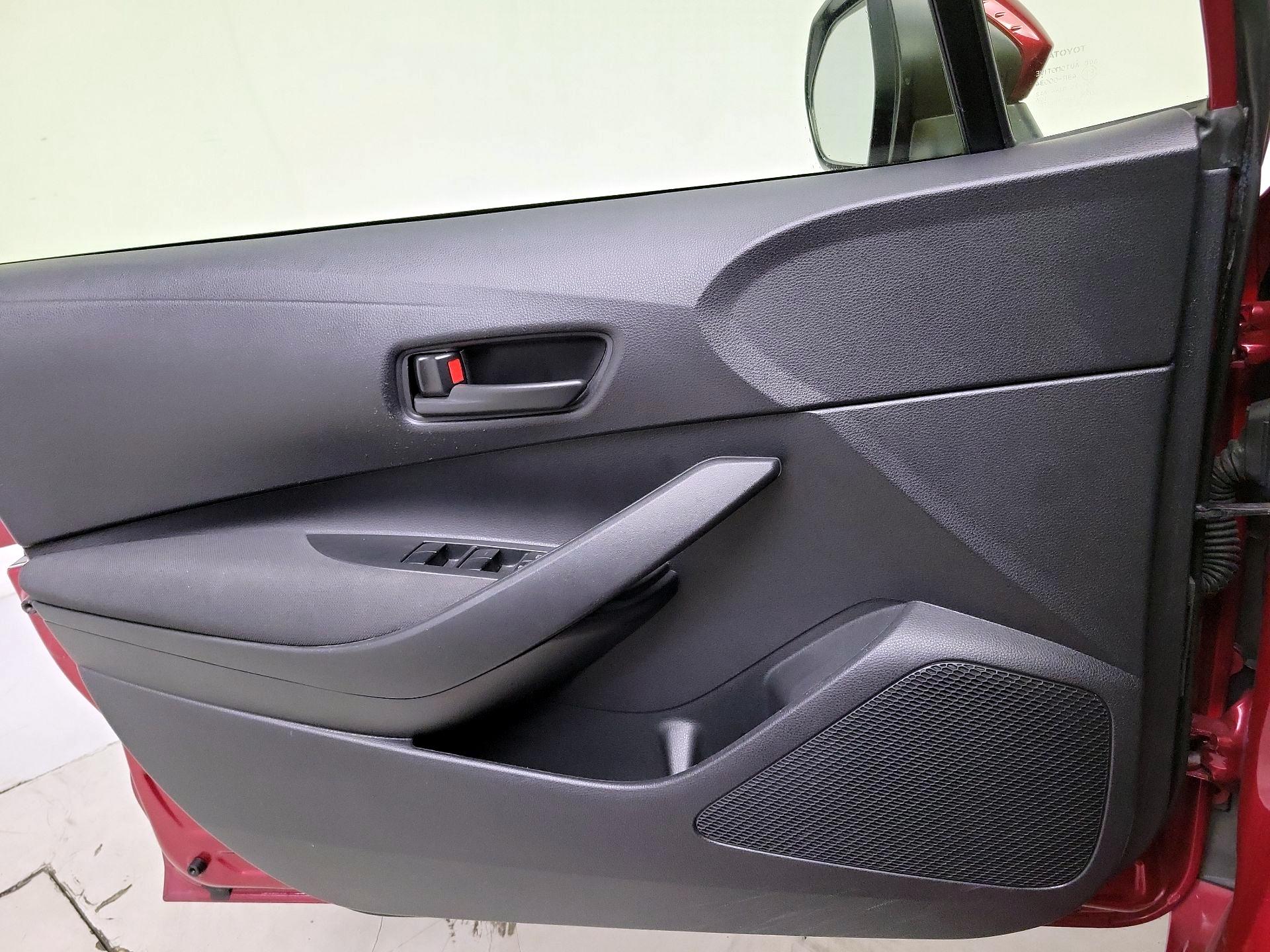 Thumbnail: 2022 Toyota Corolla - 12