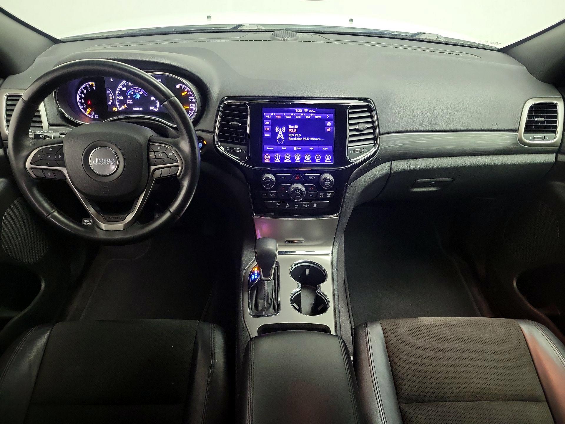 Thumbnail: 2019 Jeep Grand Cherokee - 9