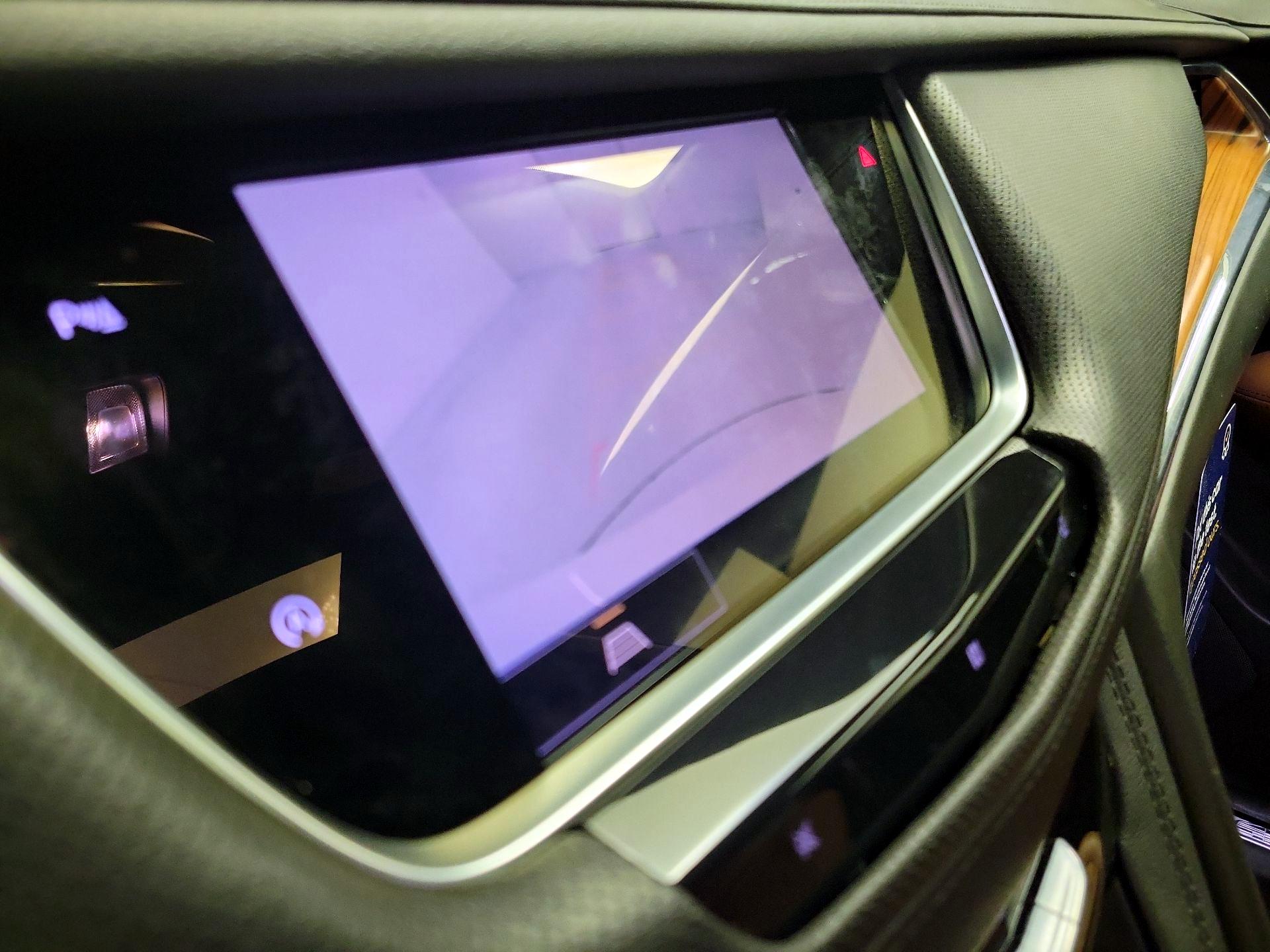 Thumbnail: 2021 Cadillac XT5 - 14
