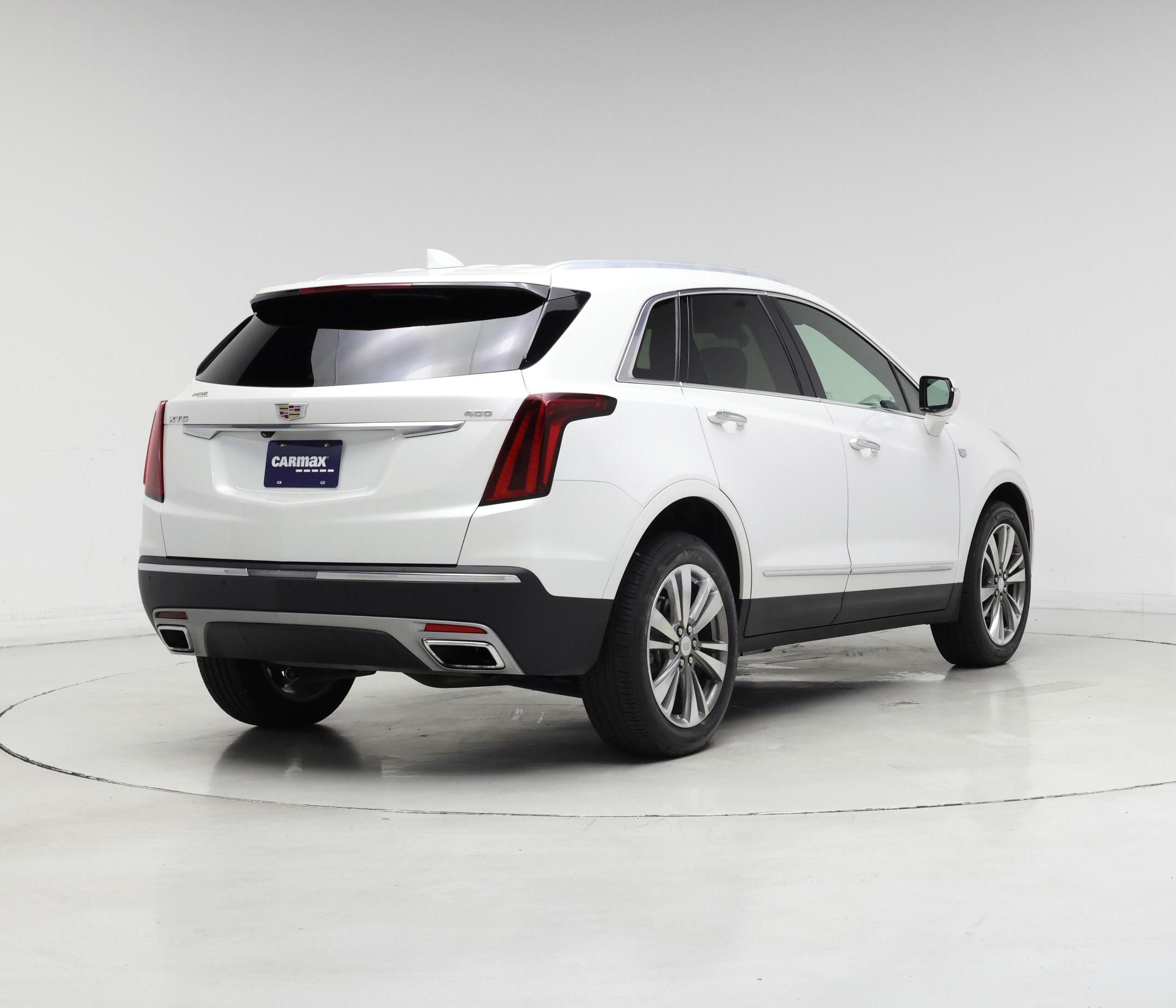 Thumbnail: 2021 Cadillac XT5 - 8