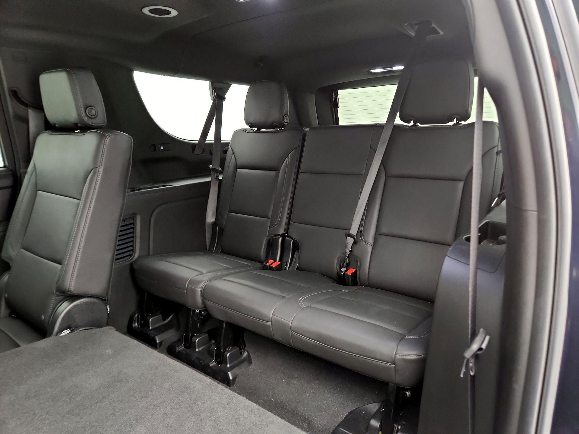 Thumbnail: 2023 Chevrolet Suburban - 20
