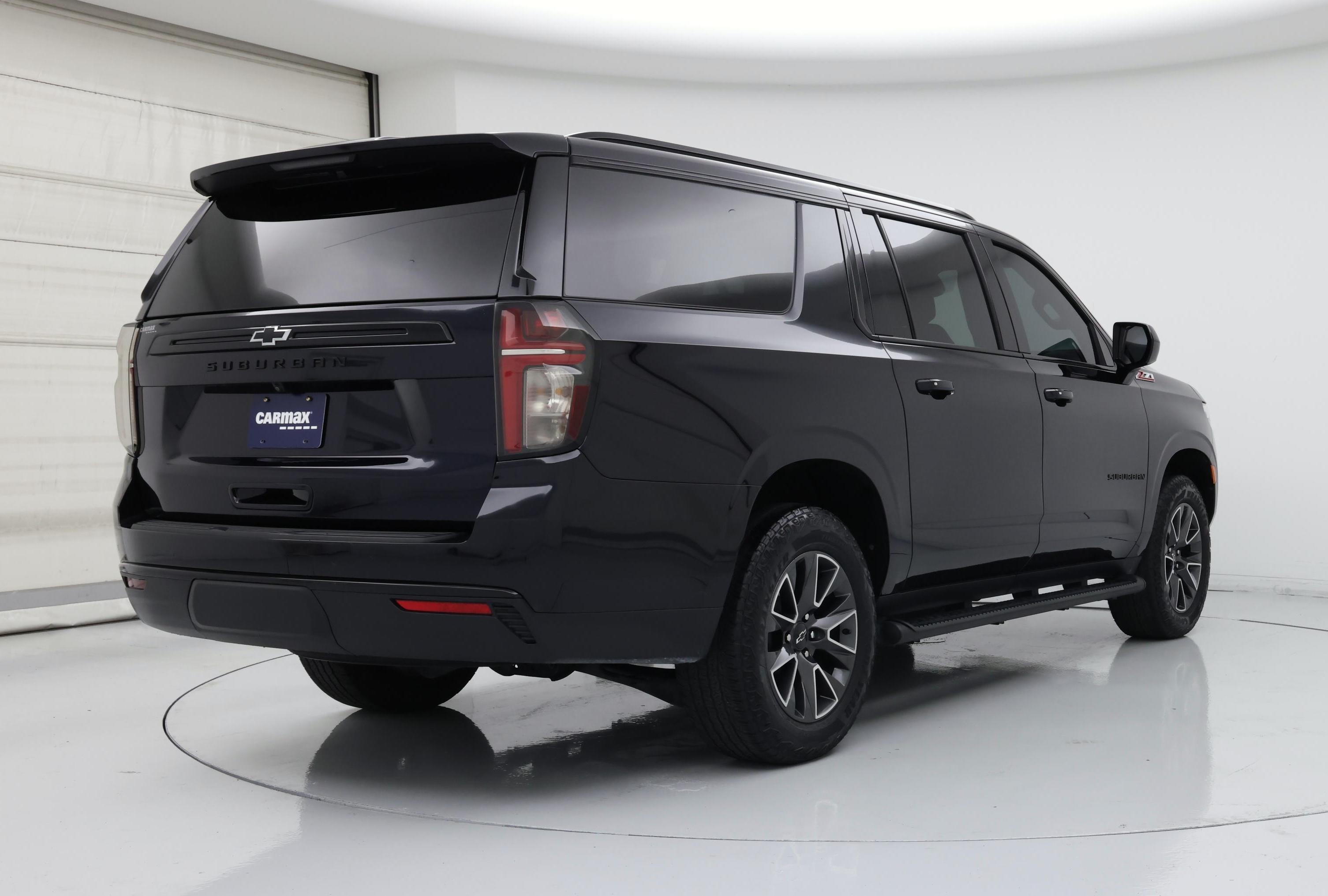 Thumbnail: 2023 Chevrolet Suburban - 8