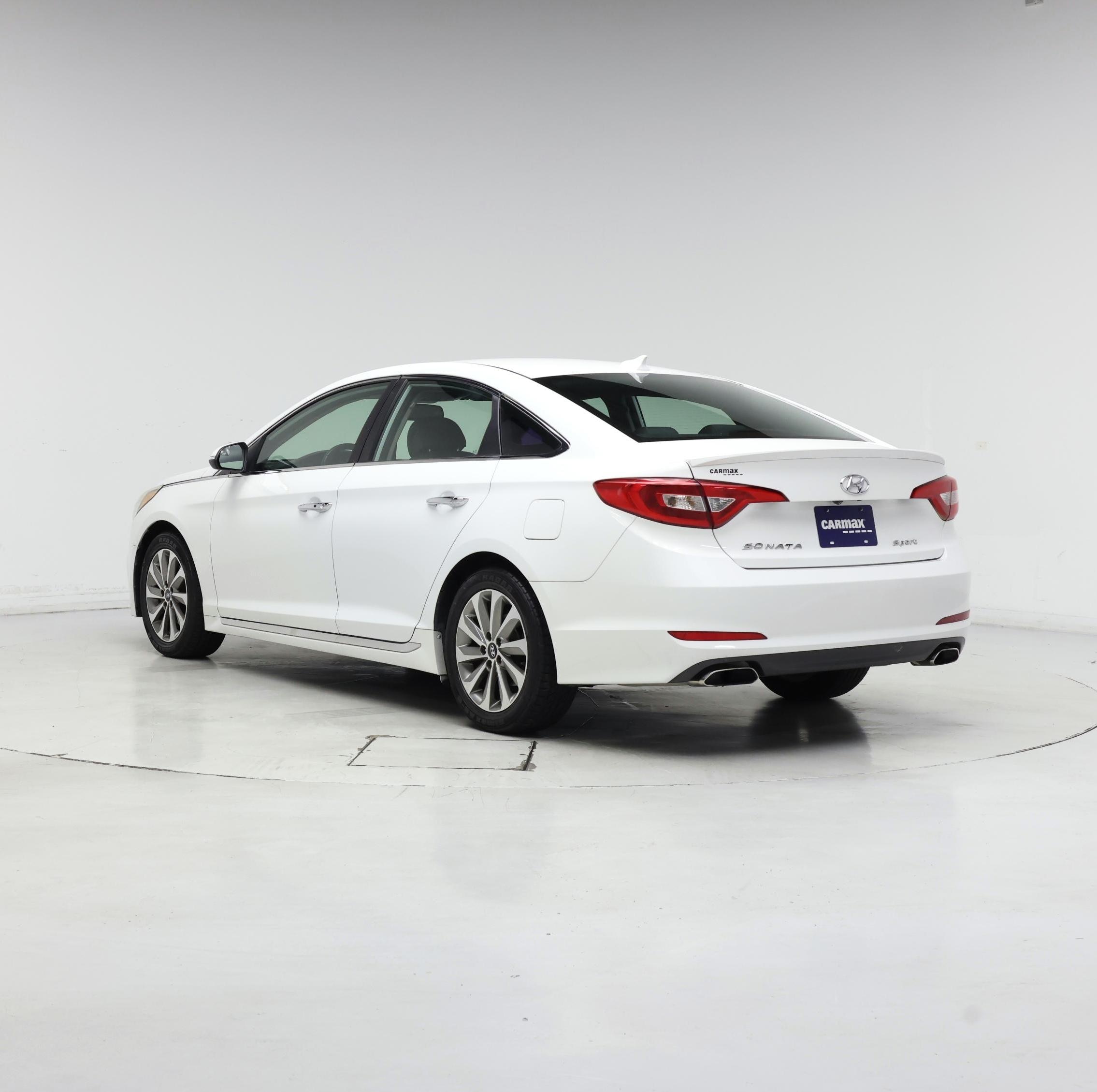 Thumbnail: 2017 Hyundai Sonata - 2