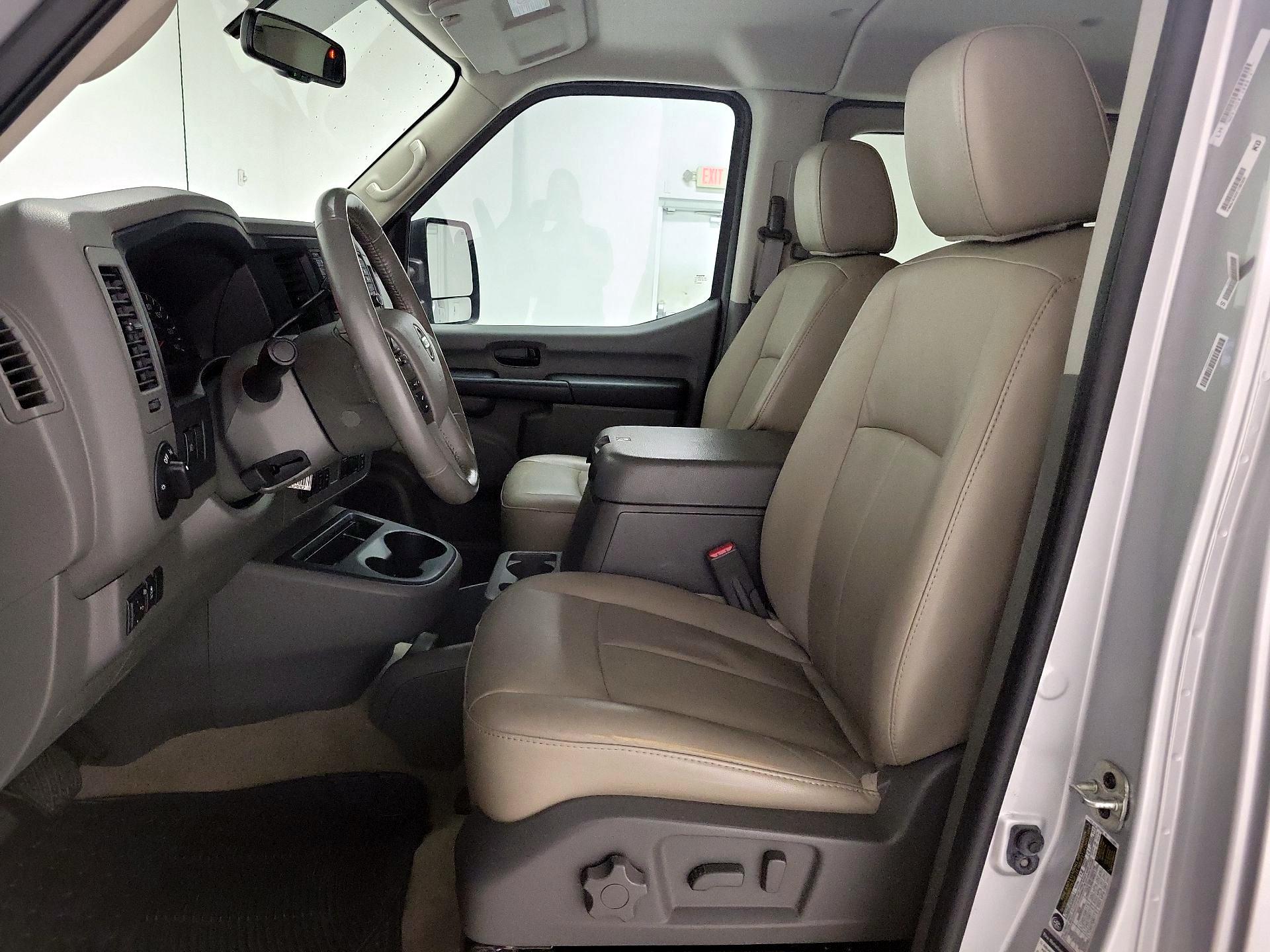 Thumbnail: 2020 Nissan NV - 11