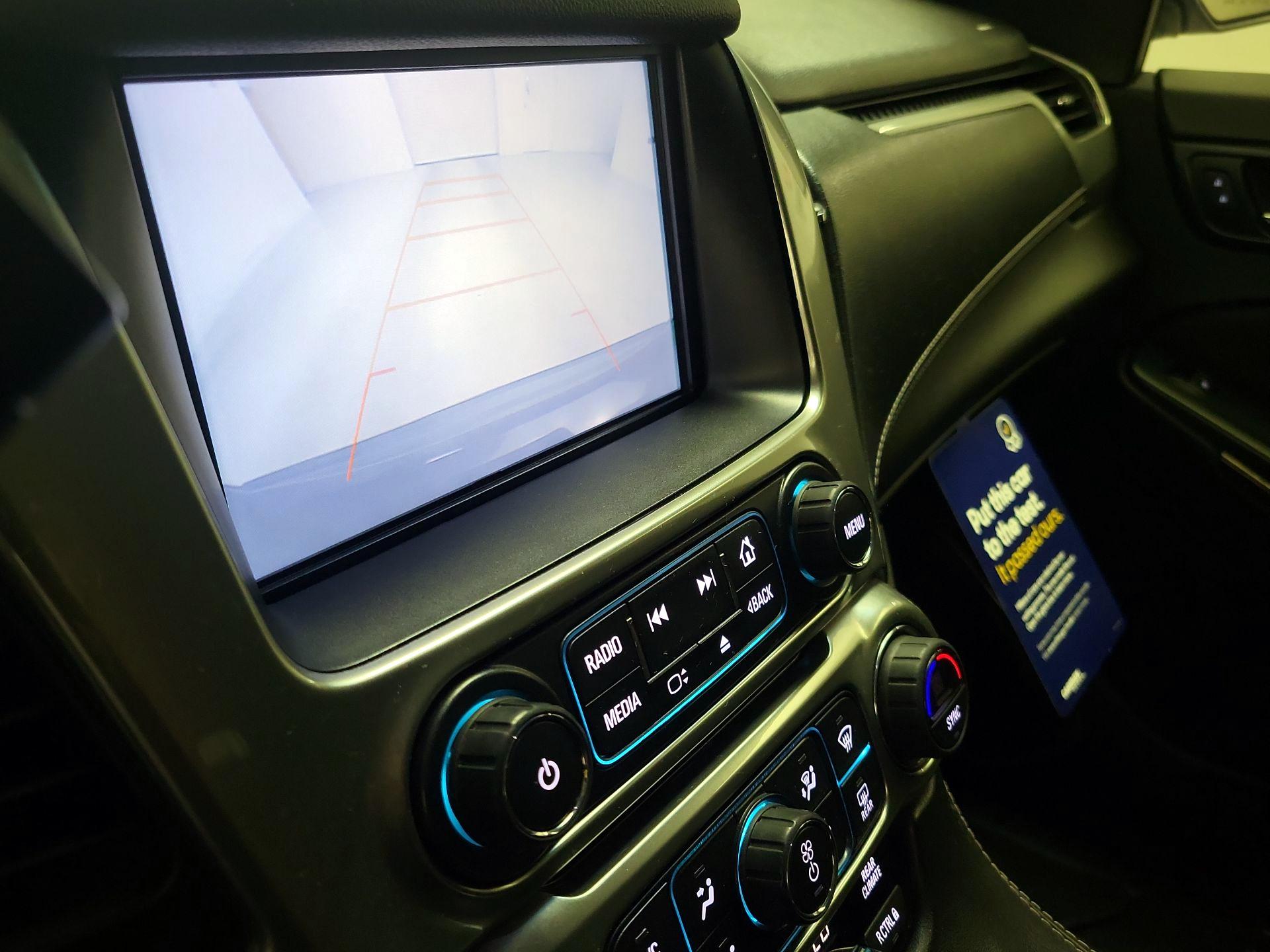 Thumbnail: 2018 Chevrolet Tahoe - 14