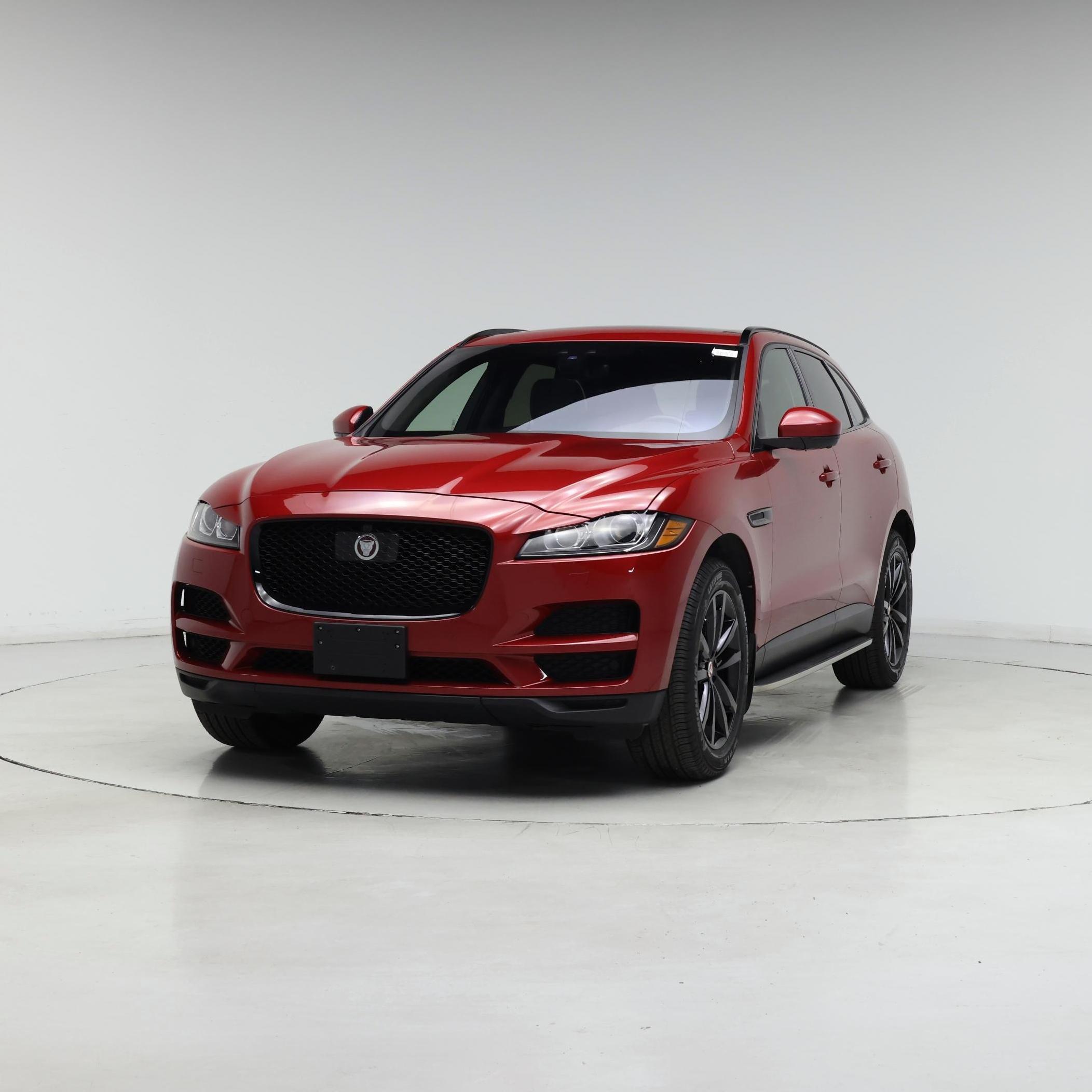 Thumbnail: 2019 Jaguar F-Pace - 4