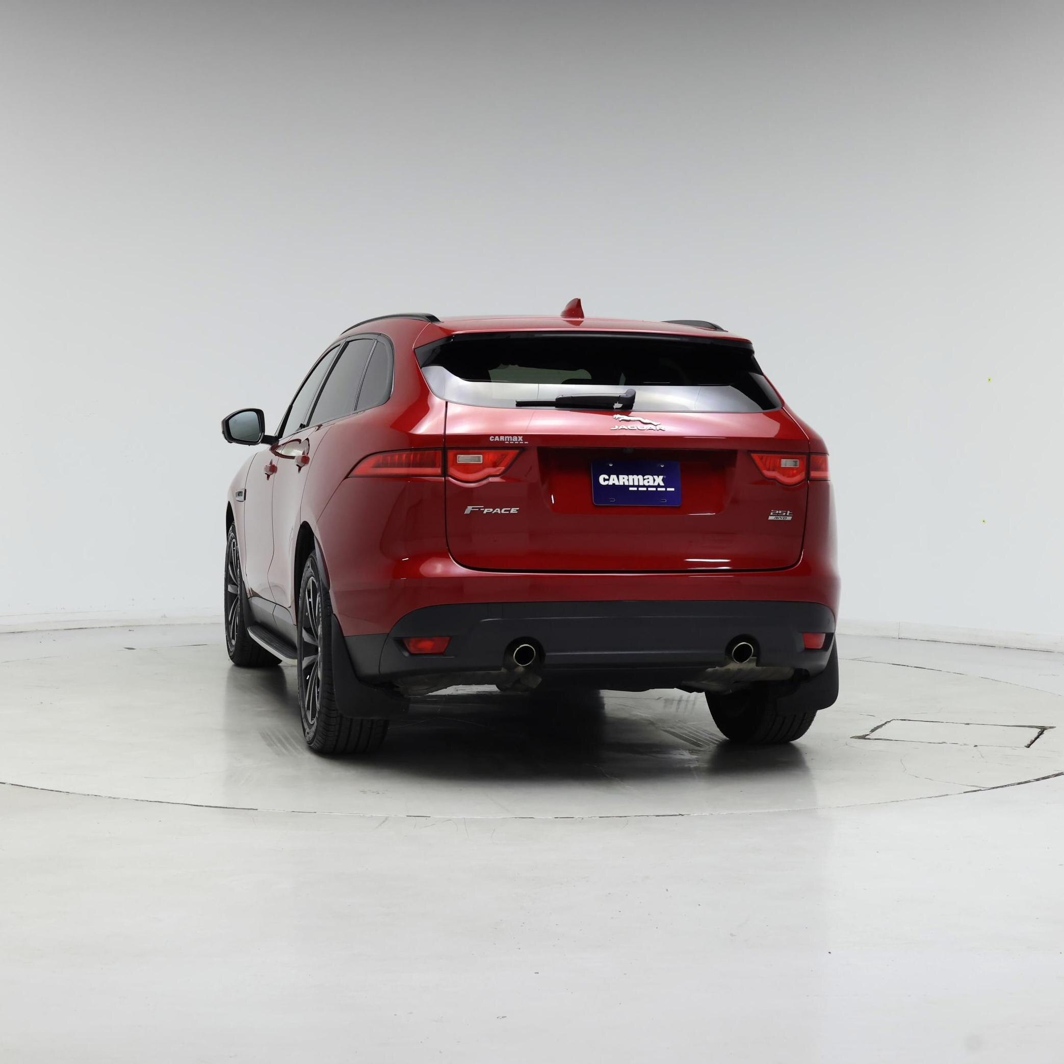 Thumbnail: 2019 Jaguar F-Pace - 6