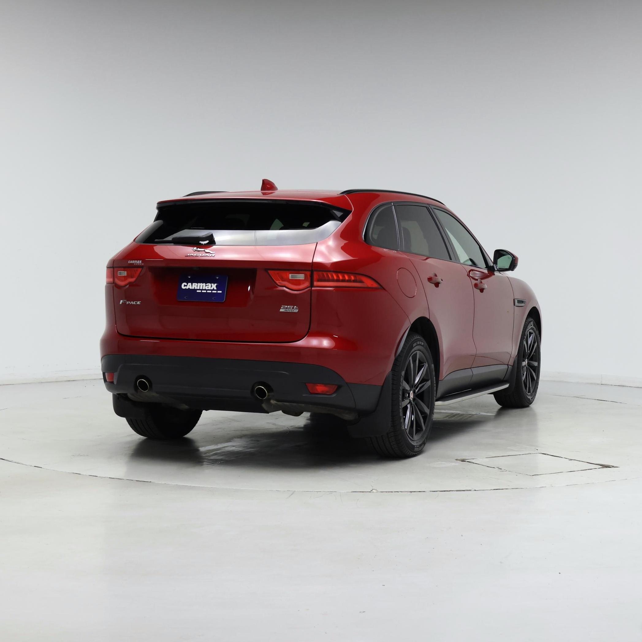 Thumbnail: 2019 Jaguar F-Pace - 8