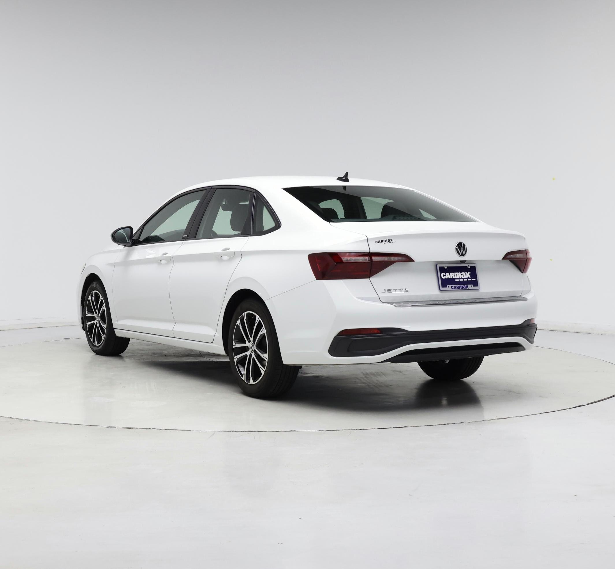 Thumbnail: 2023 Volkswagen Jetta - 2