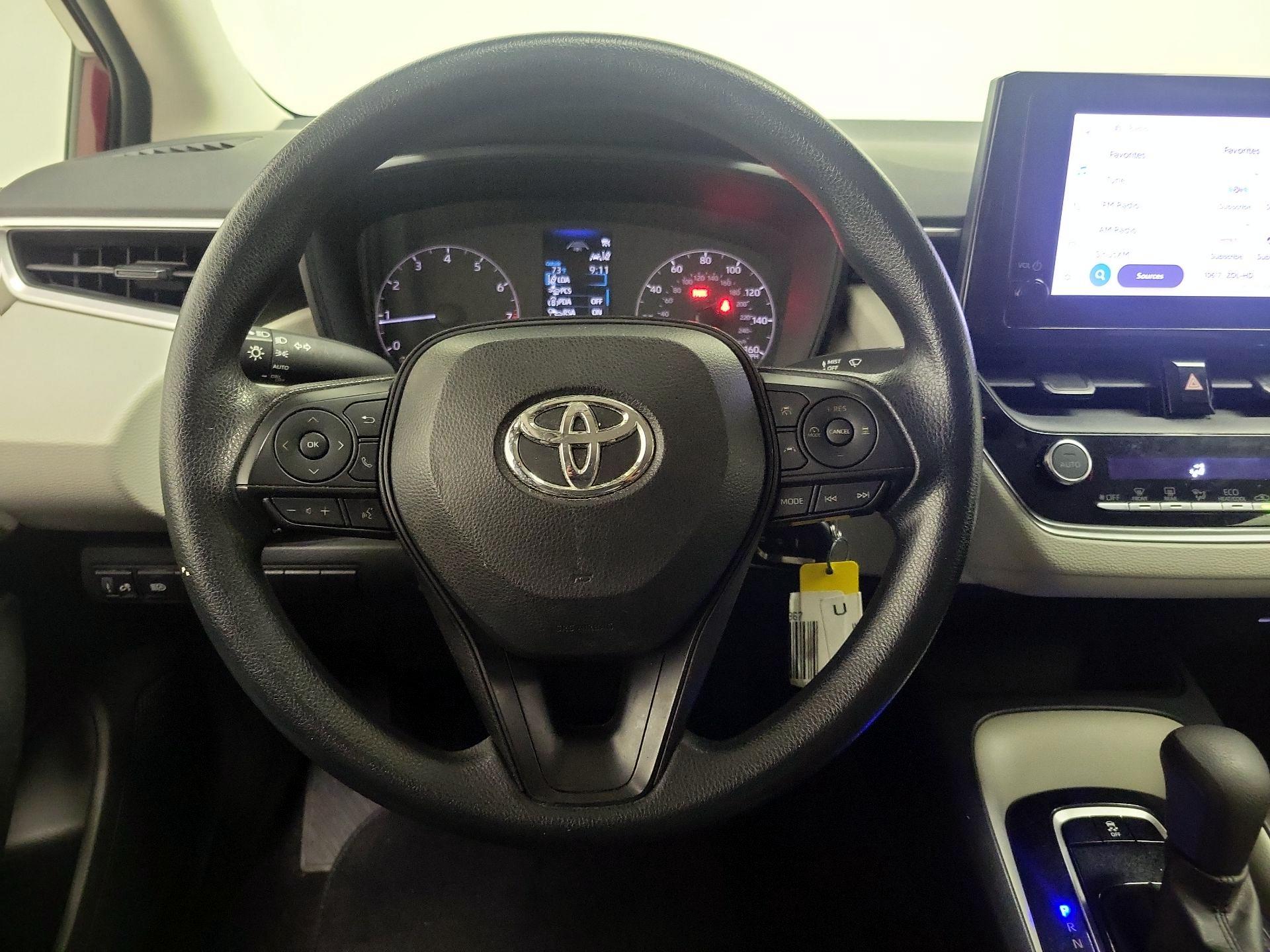 Thumbnail: 2023 Toyota Corolla - 10