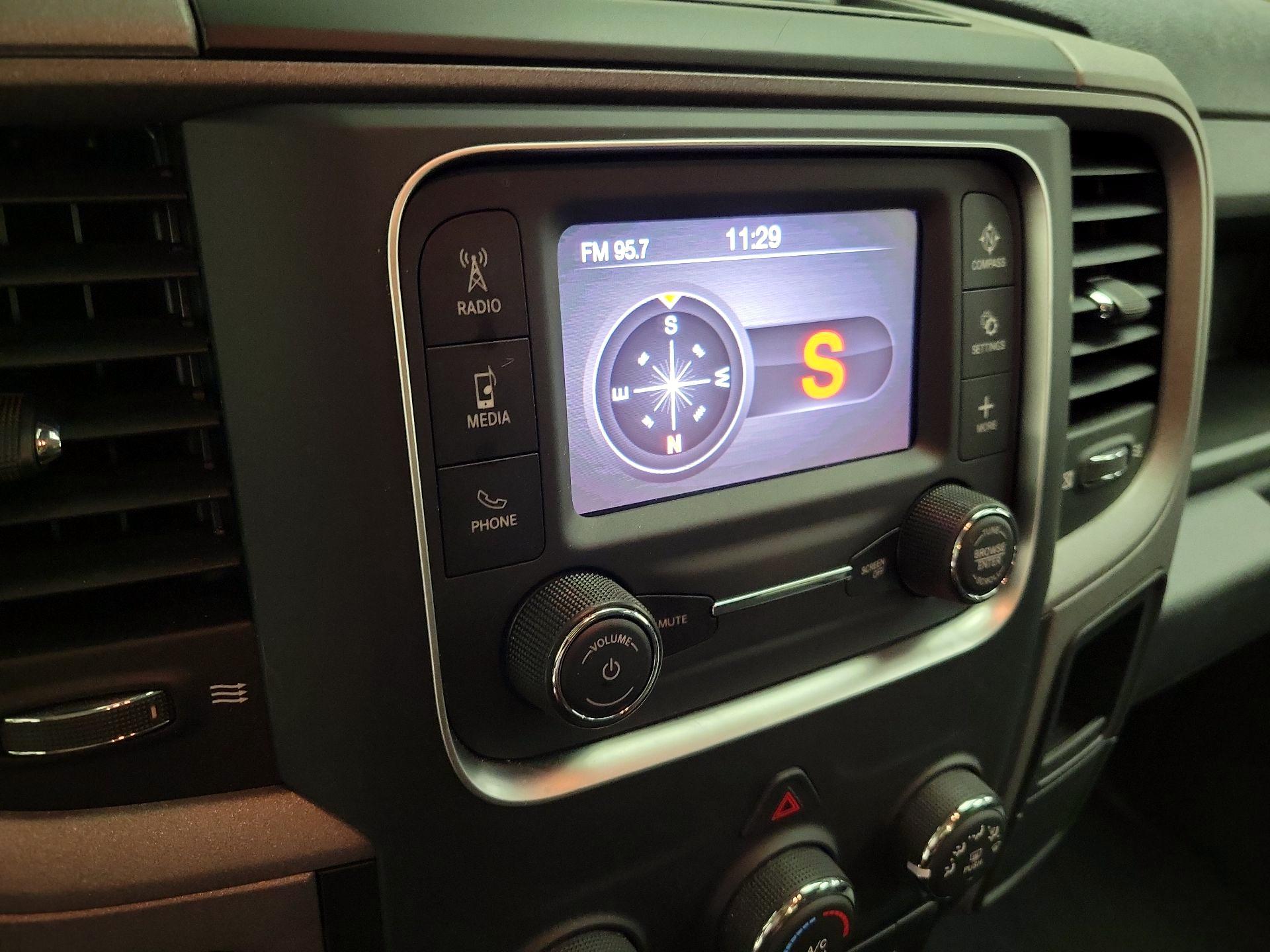 Thumbnail: 2022 RAM 1500 Classic - 14