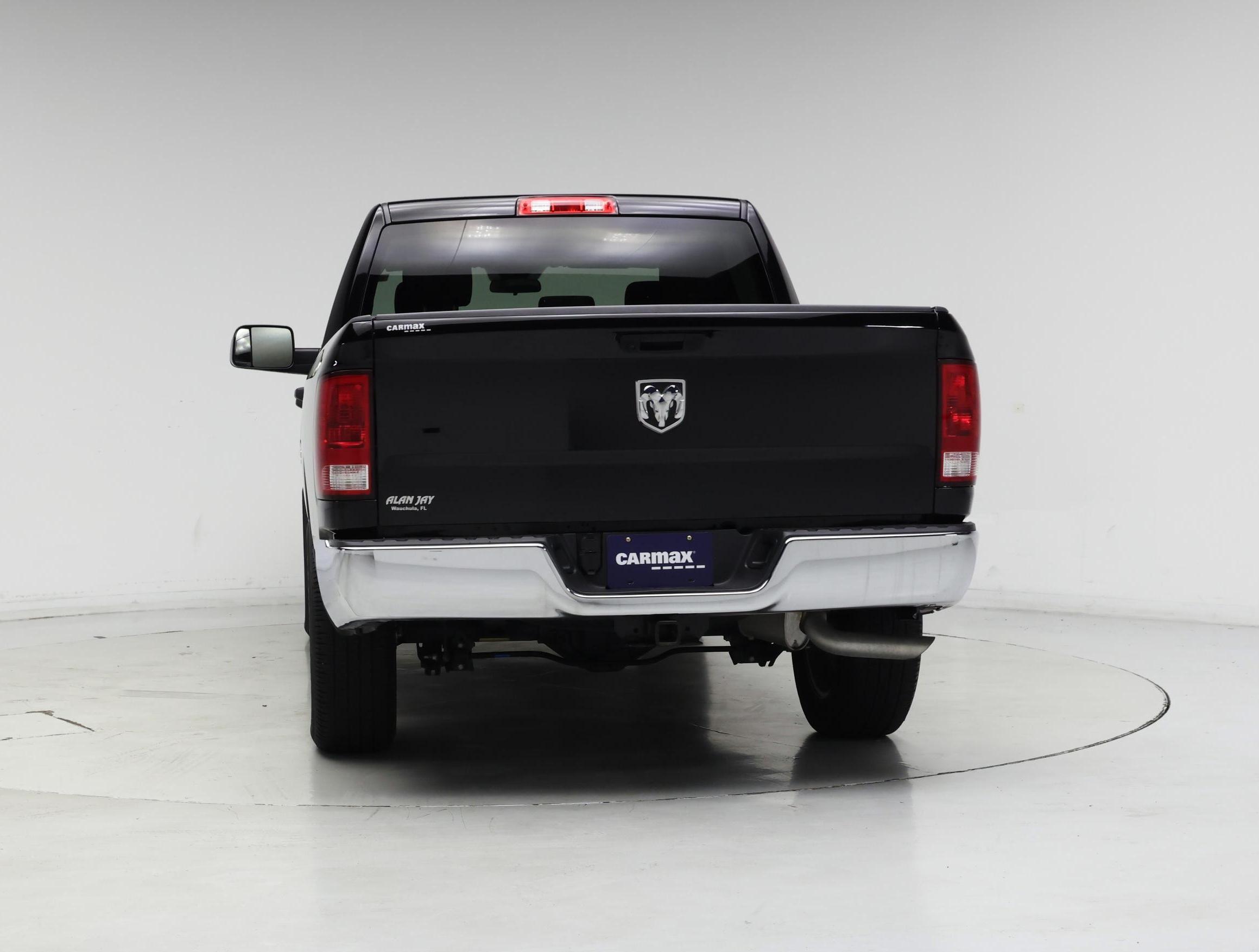 Thumbnail: 2022 RAM 1500 Classic - 6