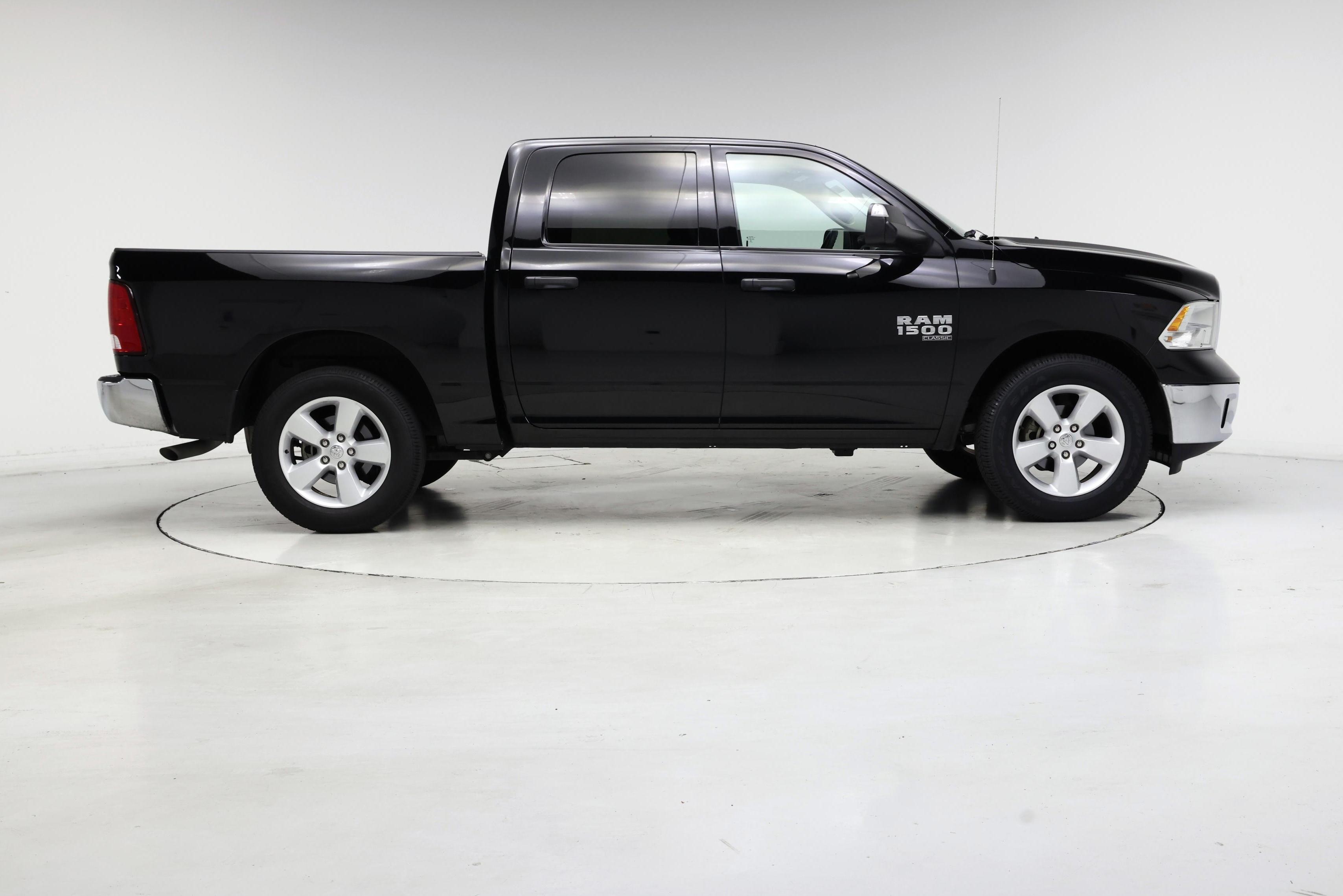 Thumbnail: 2022 RAM 1500 Classic - 7