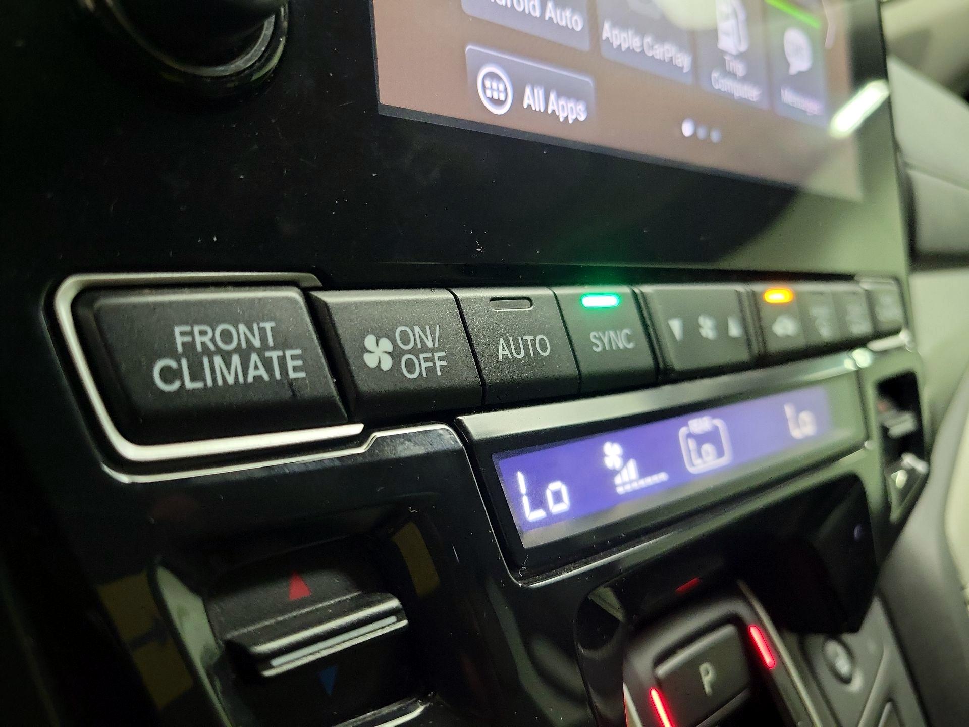 Thumbnail: 2019 Honda Odyssey - 16