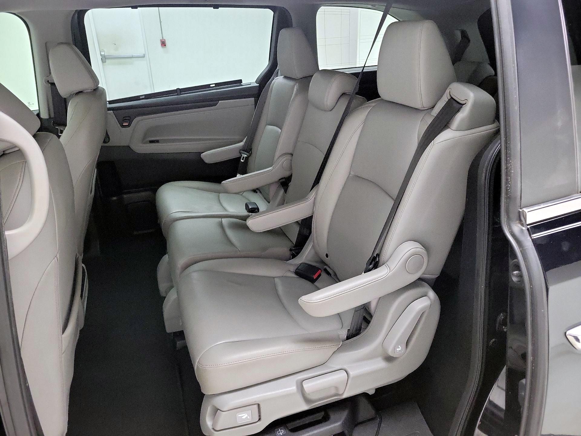 Thumbnail: 2019 Honda Odyssey - 20