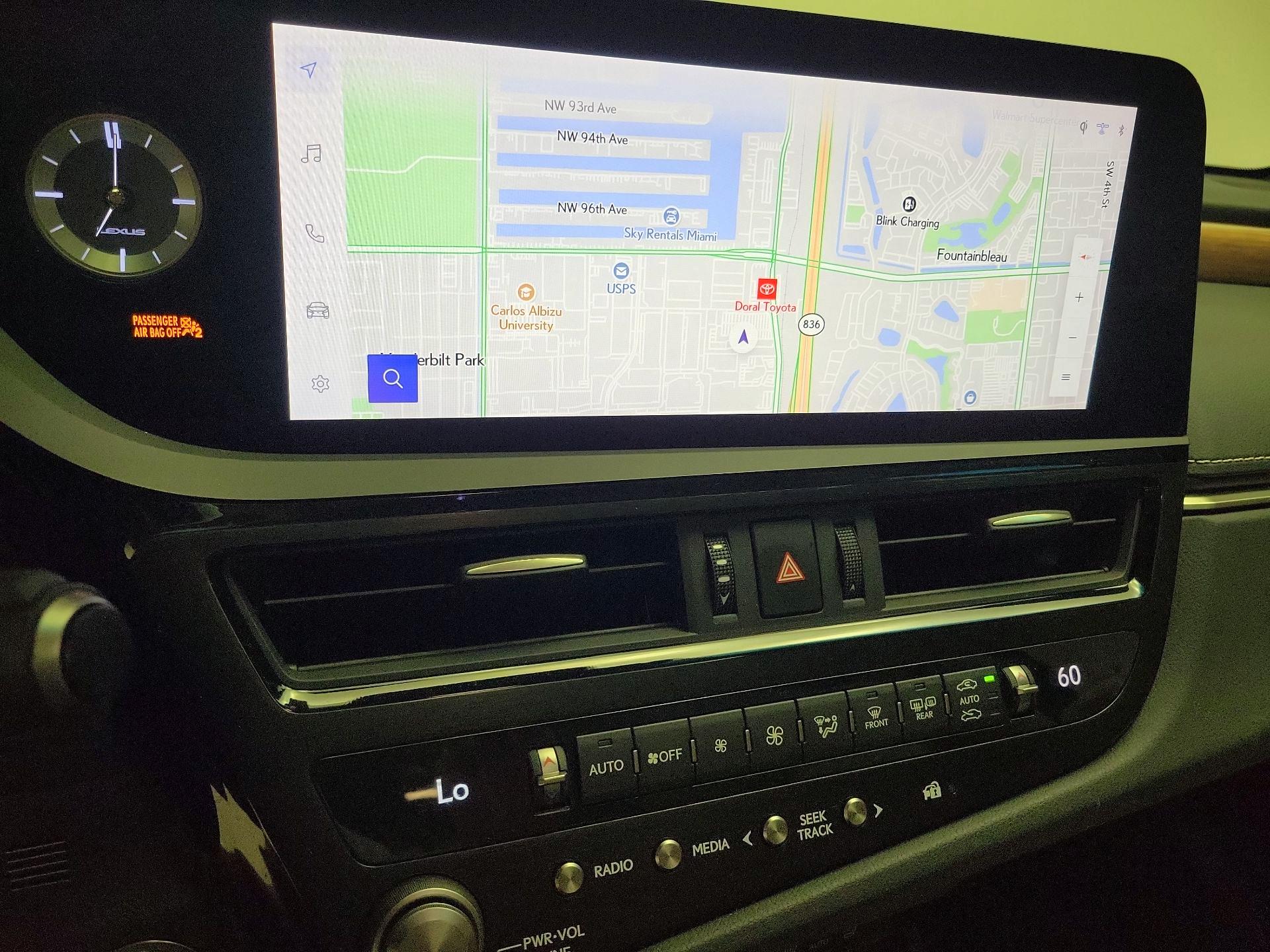 Thumbnail: 2024 Lexus ES - 15