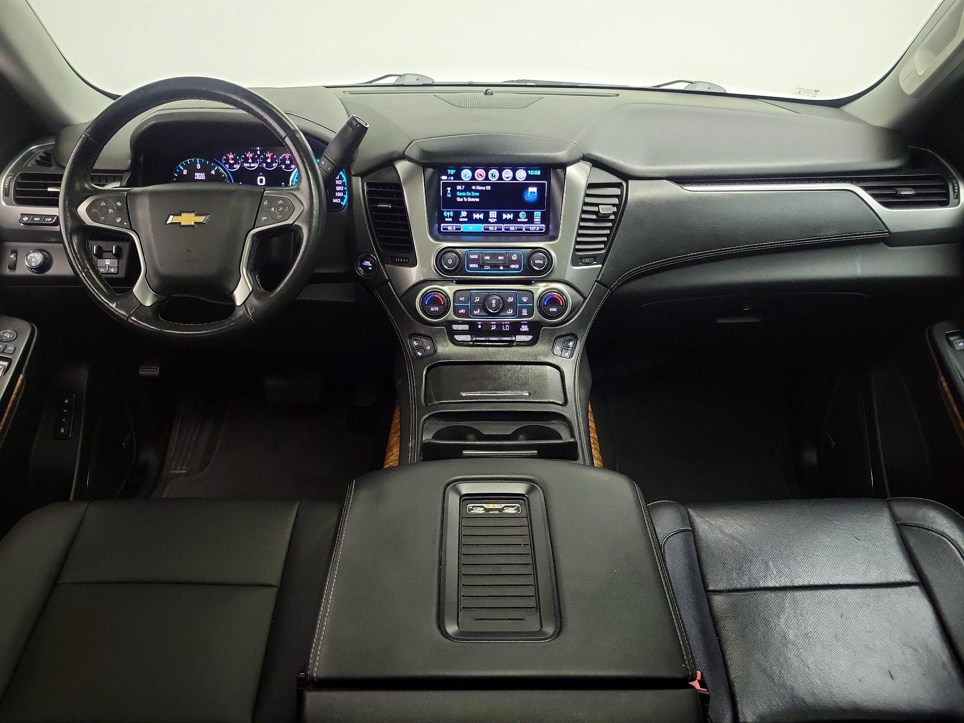 Thumbnail: 2017 Chevrolet Suburban - 9