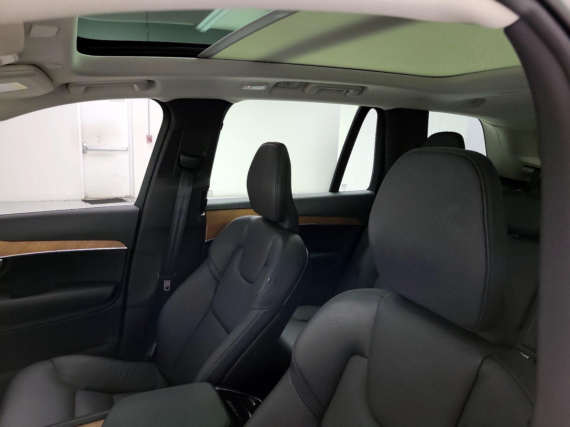 Thumbnail: 2023 Volvo XC90 - 20