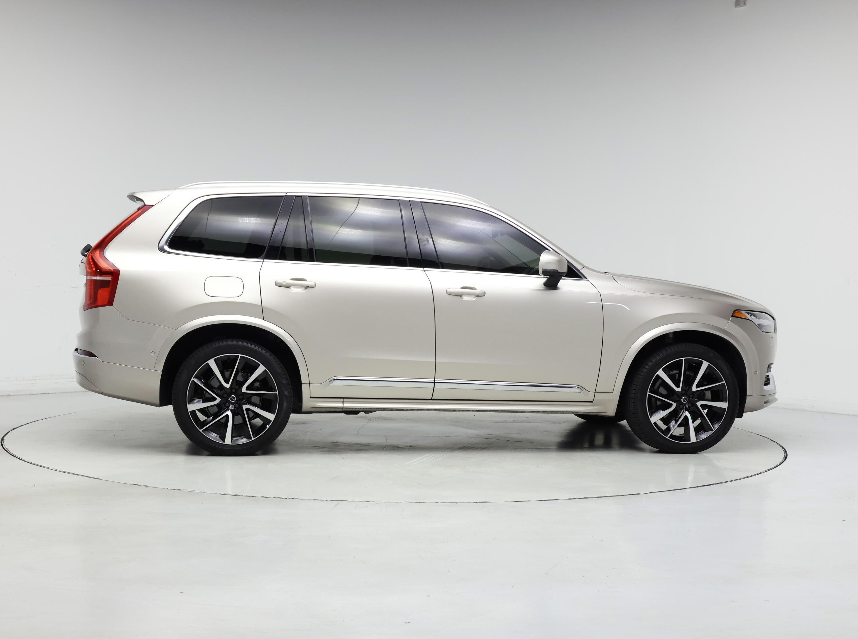 Thumbnail: 2023 Volvo XC90 - 7