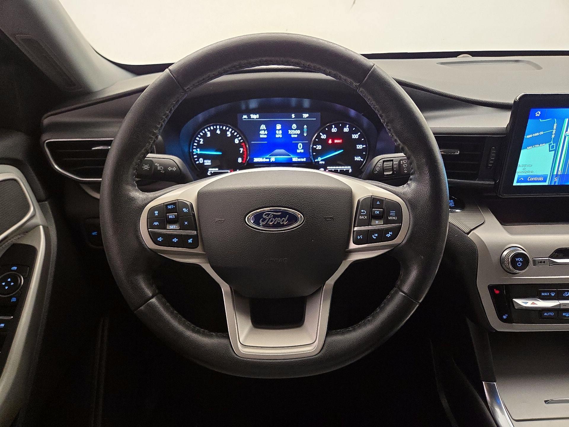 Thumbnail: 2021 Ford Explorer - 10